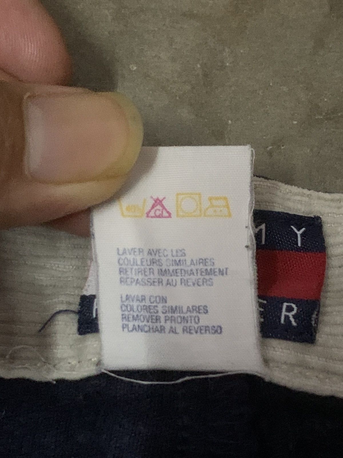 Tommy Hilfiger Tommy Hilfiger Coudroy Short Pants Size US 36 / EU 52 - 6 Thumbnail
