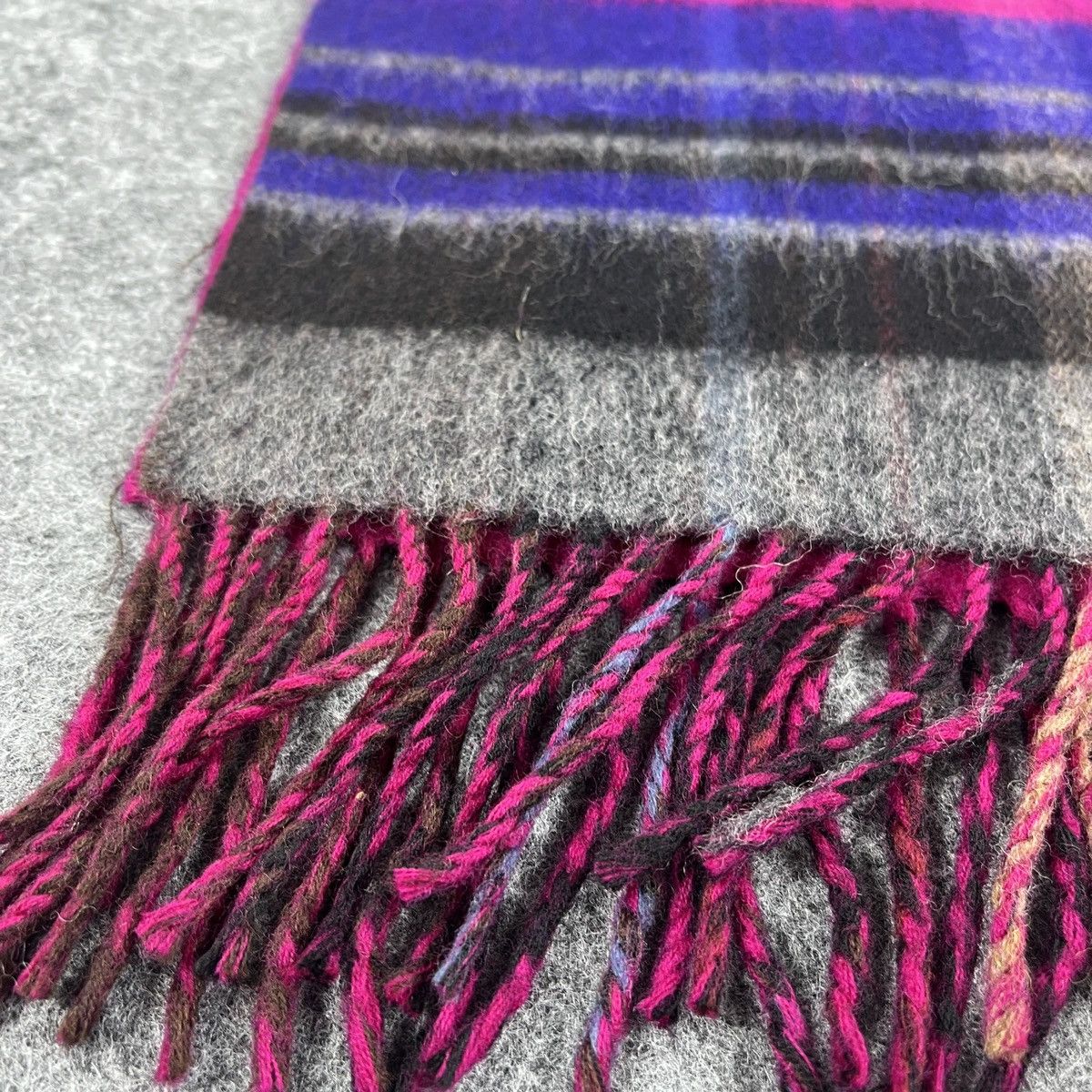 Hardy Amies Hardy Amies Scarf / Muffler / Neckwear T1030 Size ONE SIZE - 7 Thumbnail