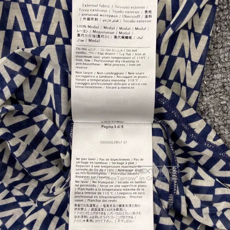 Valentino Valentino The letters are printed with long sleeves Size US M / EU 48-50 / 2 - 5 Thumbnail