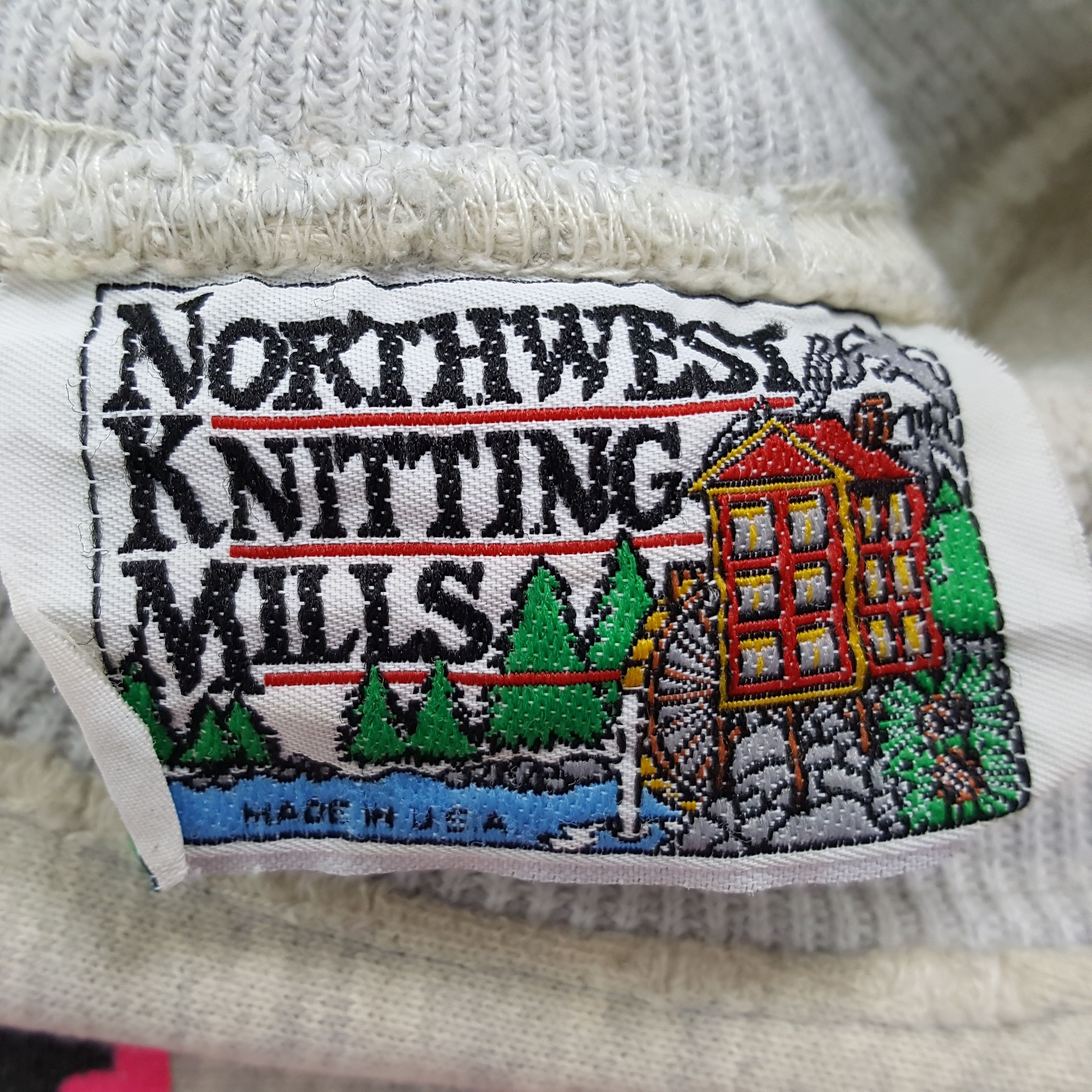 Vintage Vintage Tri-City Volleyball Sports Club Sweatshirts Size US L / EU 52-54 / 3 - 6 Thumbnail