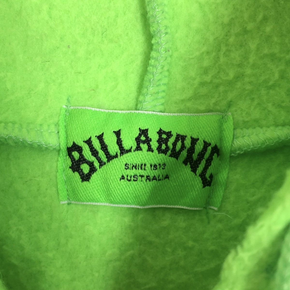 Billabong Vintage Billabong Australia Hooded Fleece Sweatshirt Size US L / EU 52-54 / 3 - 8 Thumbnail