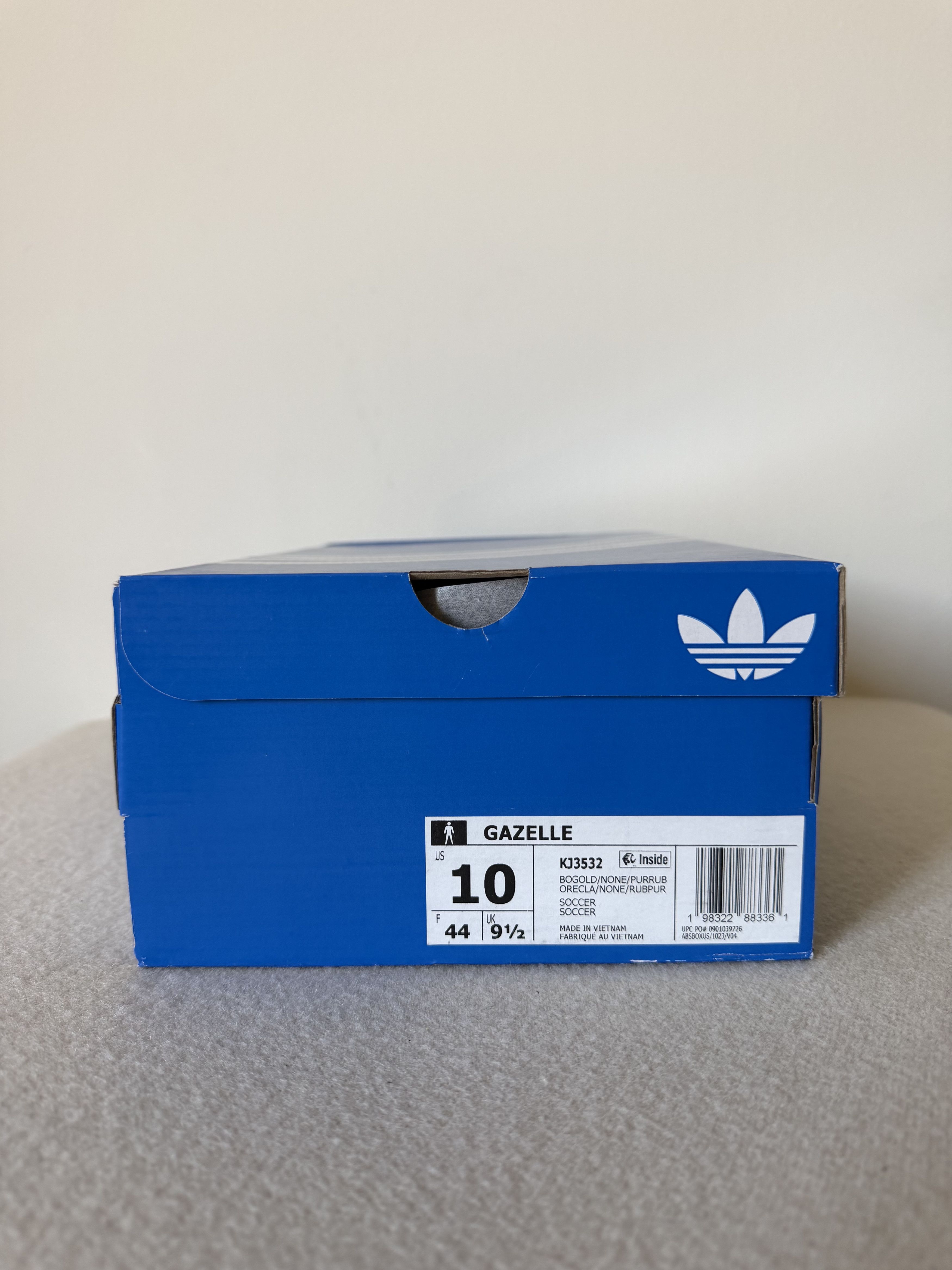 Adidas × Bob Marley Adidas Bob Marley Gazelle in Gold Size US 10 / EU 43 - 8 Thumbnail