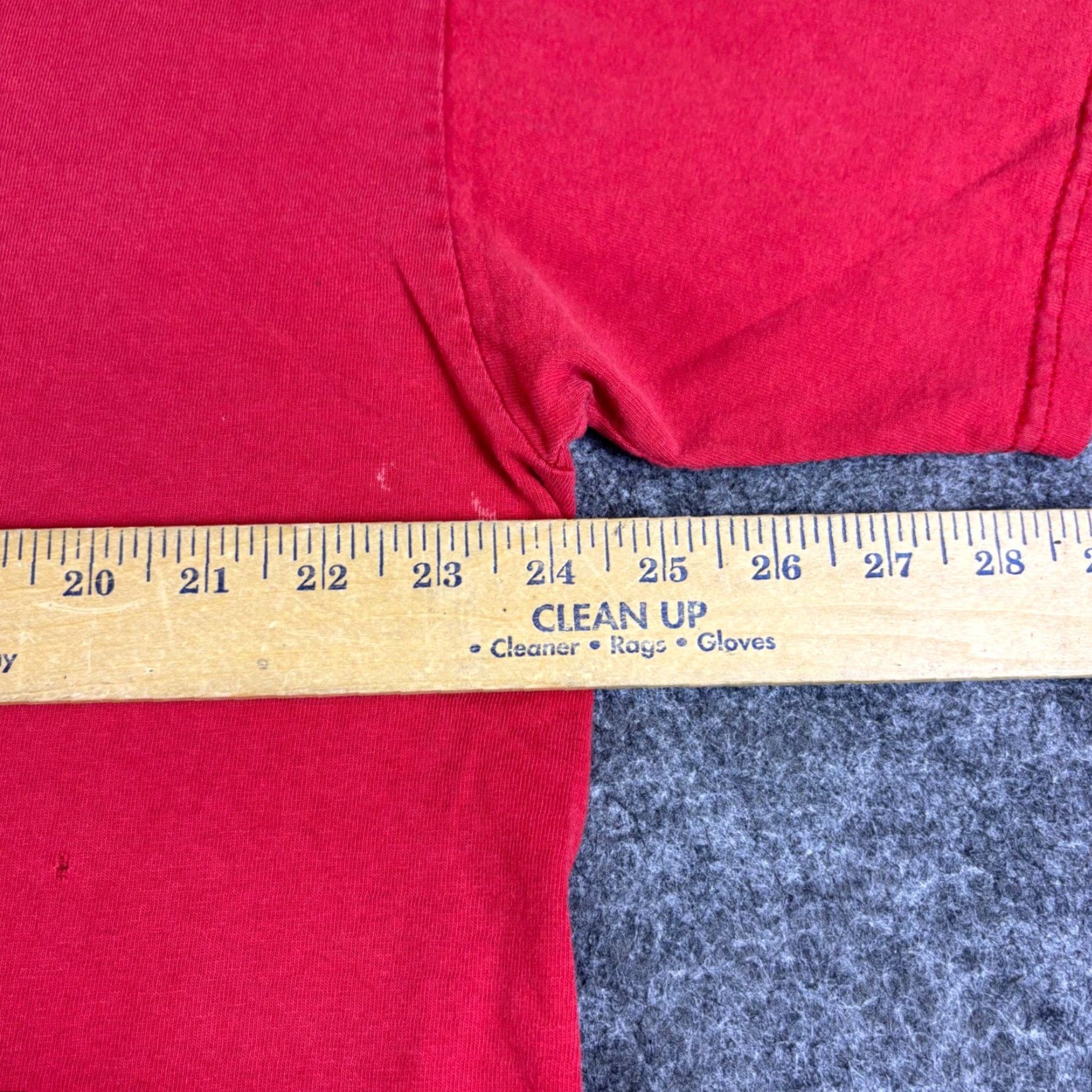 Jordan Brand VINTAGE Jordan Brand T-Shirt Mens XL Red Jumpman 23 Graphic Distressed Cotton Size US XL / EU 56 / 4 - 4 Thumbnail