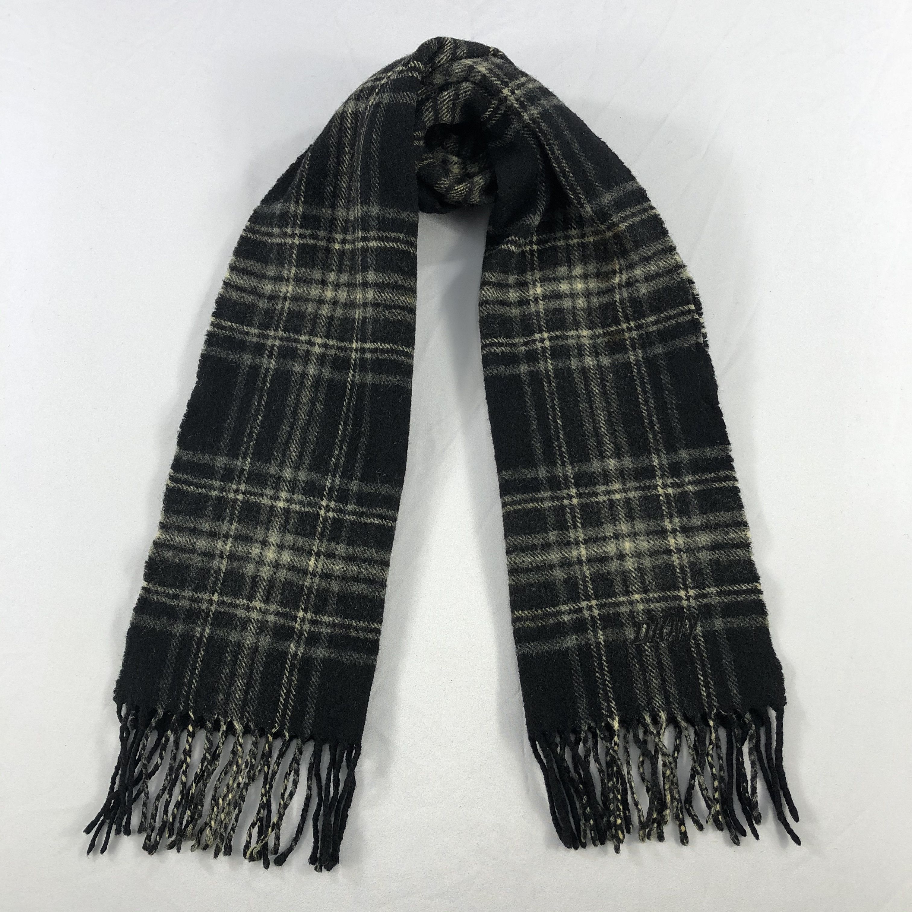 DKNY Vintage DKNY Scarf - WW3347 Size ONE SIZE - 1 Thumbnail