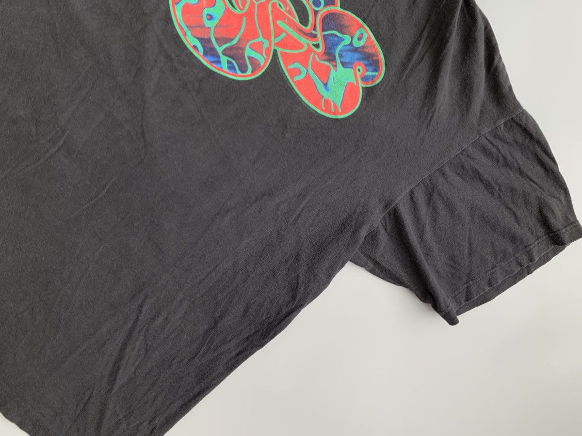 Band Tees Vintage 1997 Yes Europe Tour Faded Tee Boxy Fit Size US L / EU 52-54 / 3 - 8 Thumbnail