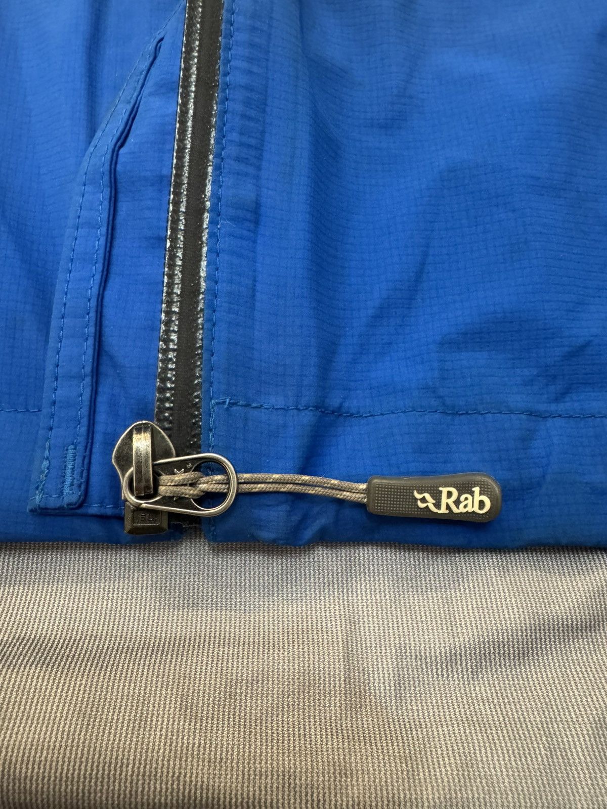 Rab Rab Momentum Jacket Event QWQ-12 Gorpcore Trekking XL Size US XL / EU 56 / 4 - 11 Thumbnail