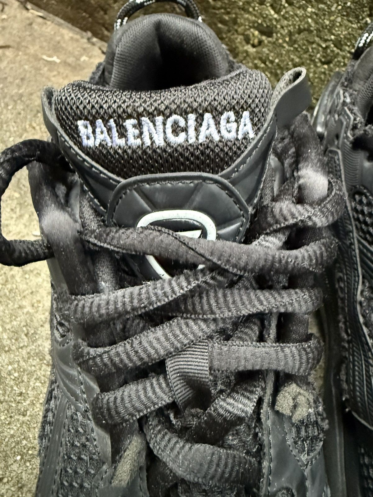 Balenciaga Balenciaga Triple Black Runner 41 Size US 8 / EU 41 - 8 Thumbnail