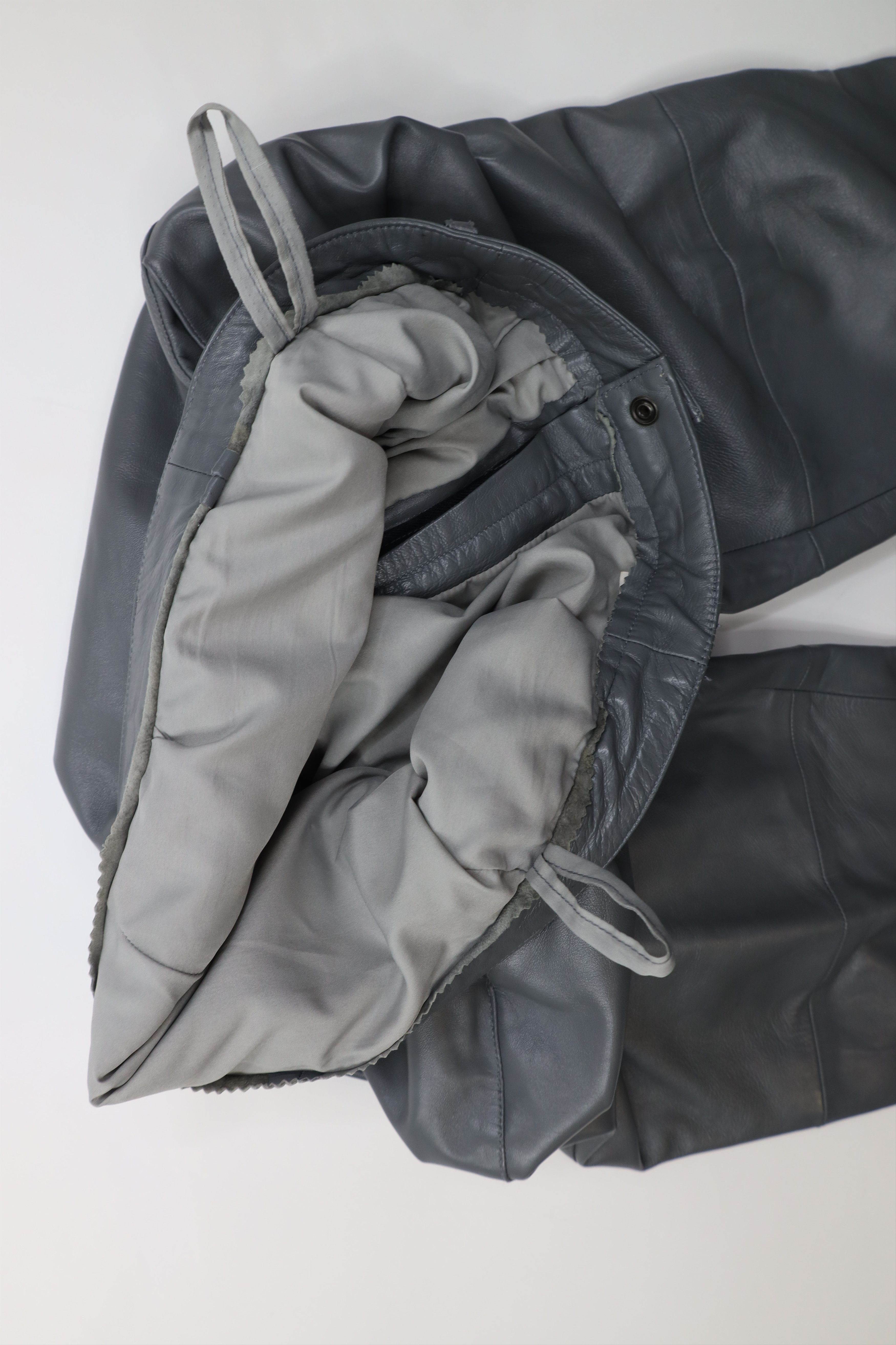 Vintage Vintage 90s Streetwear Blank Wide Leg Leather Pants Gray Size US 36 / EU 52 - 9 Thumbnail