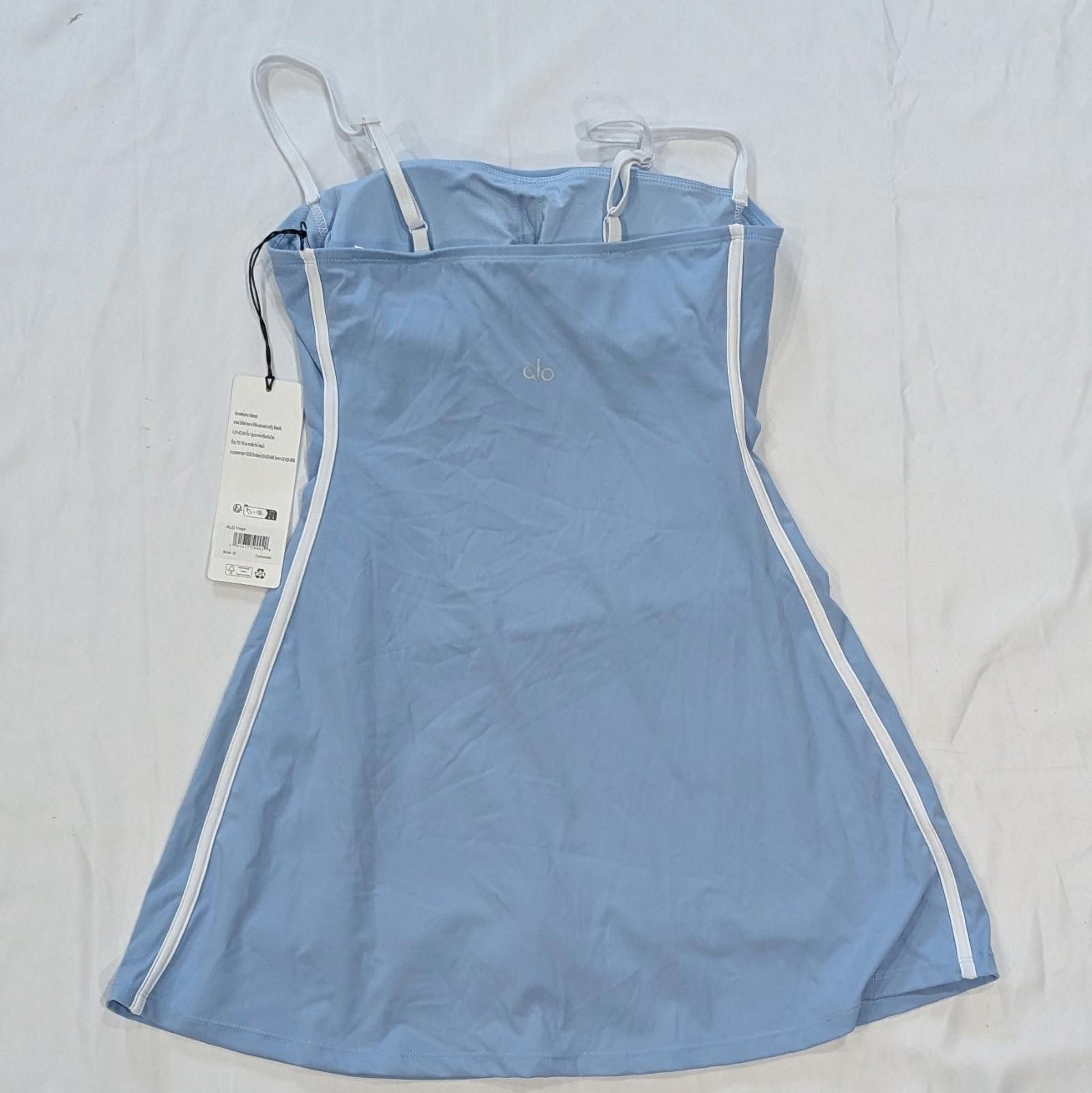Designer NWT Alo Yoga Airbrush Streamlined Dress Seashell Blue Size S Size S / US 4 / IT 40 - 4 Thumbnail
