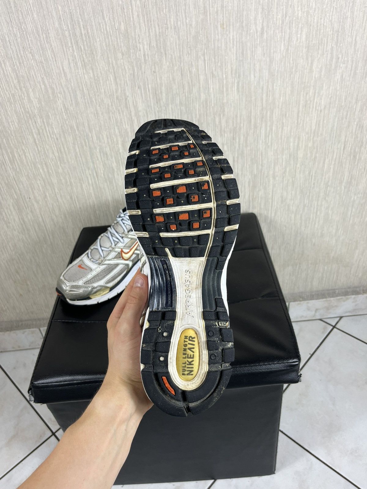 Nike Vintage Nike air Pegasus y2k running trainers shoes sneakers Size US 11 / EU 44 - 19 Thumbnail