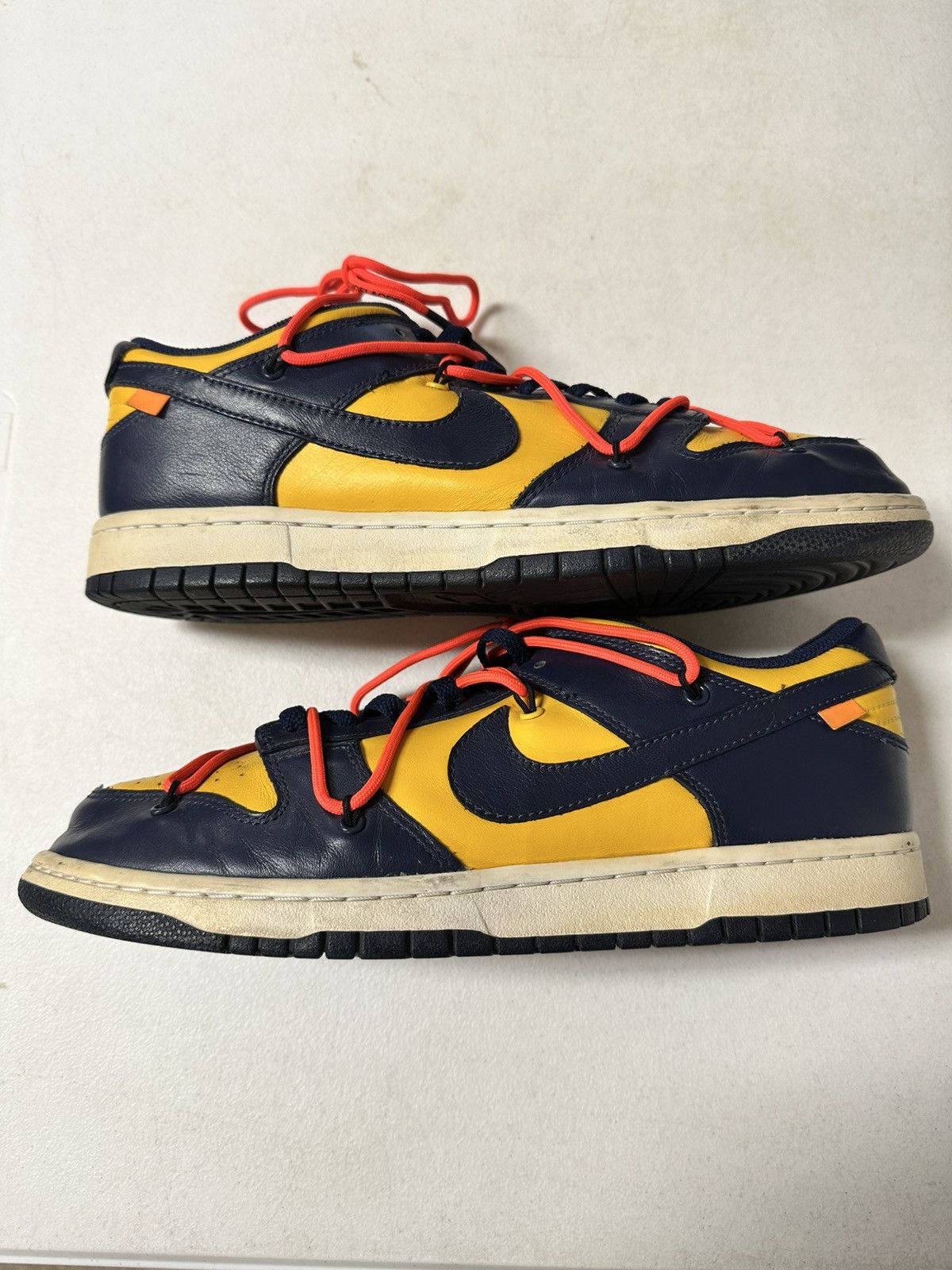 Nike × Off-White Nike dunk low offwhite university gold Size US 11 / EU 44 - 1 Thumbnail