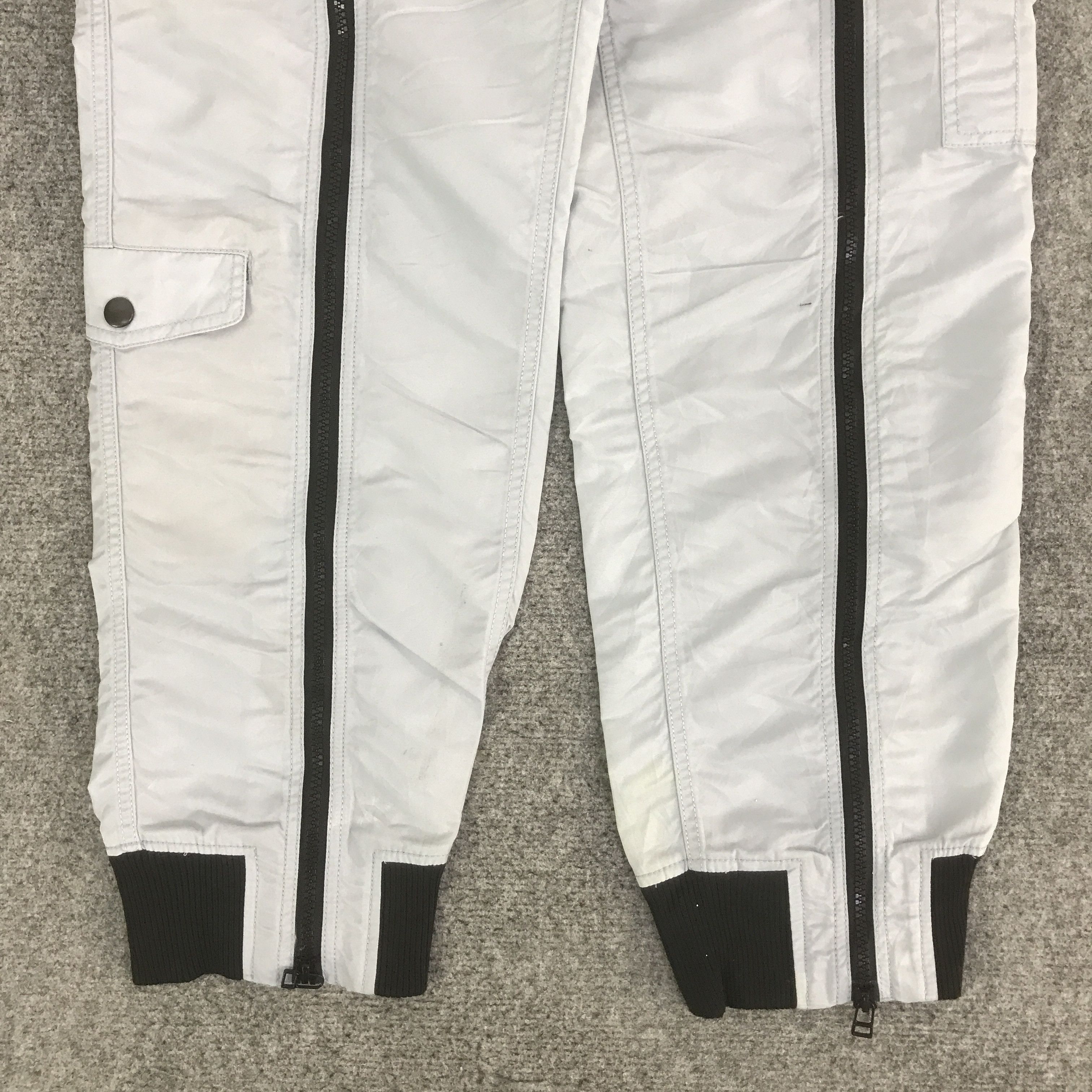 X-Girl X-GIRL SKI DESIGN PANTS FULL ZIP SWEATPANTS K130B2 Size 26" / US 2 / IT 38 - 4 Thumbnail