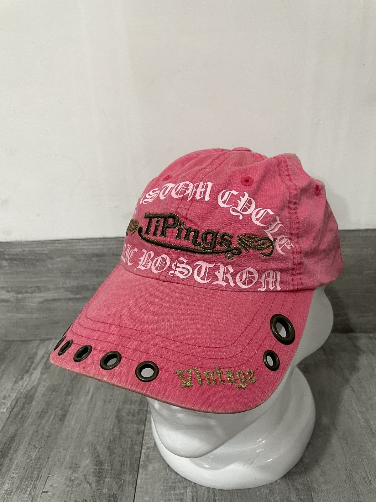 Kapital 2000s tipping hat tribal studet punk y2k style Size ONE SIZE - 3 Thumbnail