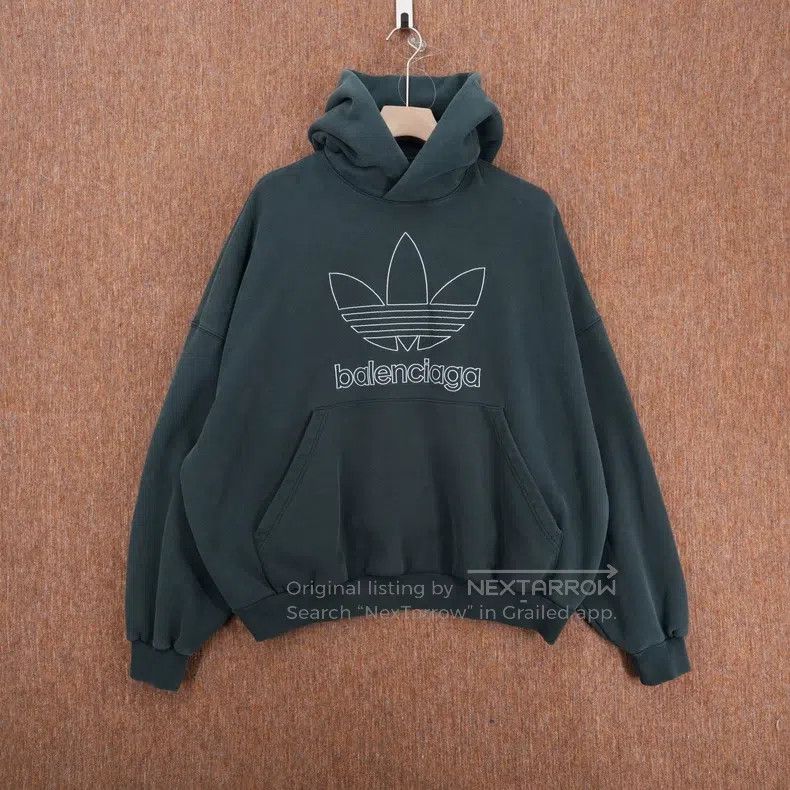 Balenciaga Balenciaga Logo Printed Hooded Long Sleeve Sweatshirt Size US L / EU 52-54 / 3 - 1 Thumbnail