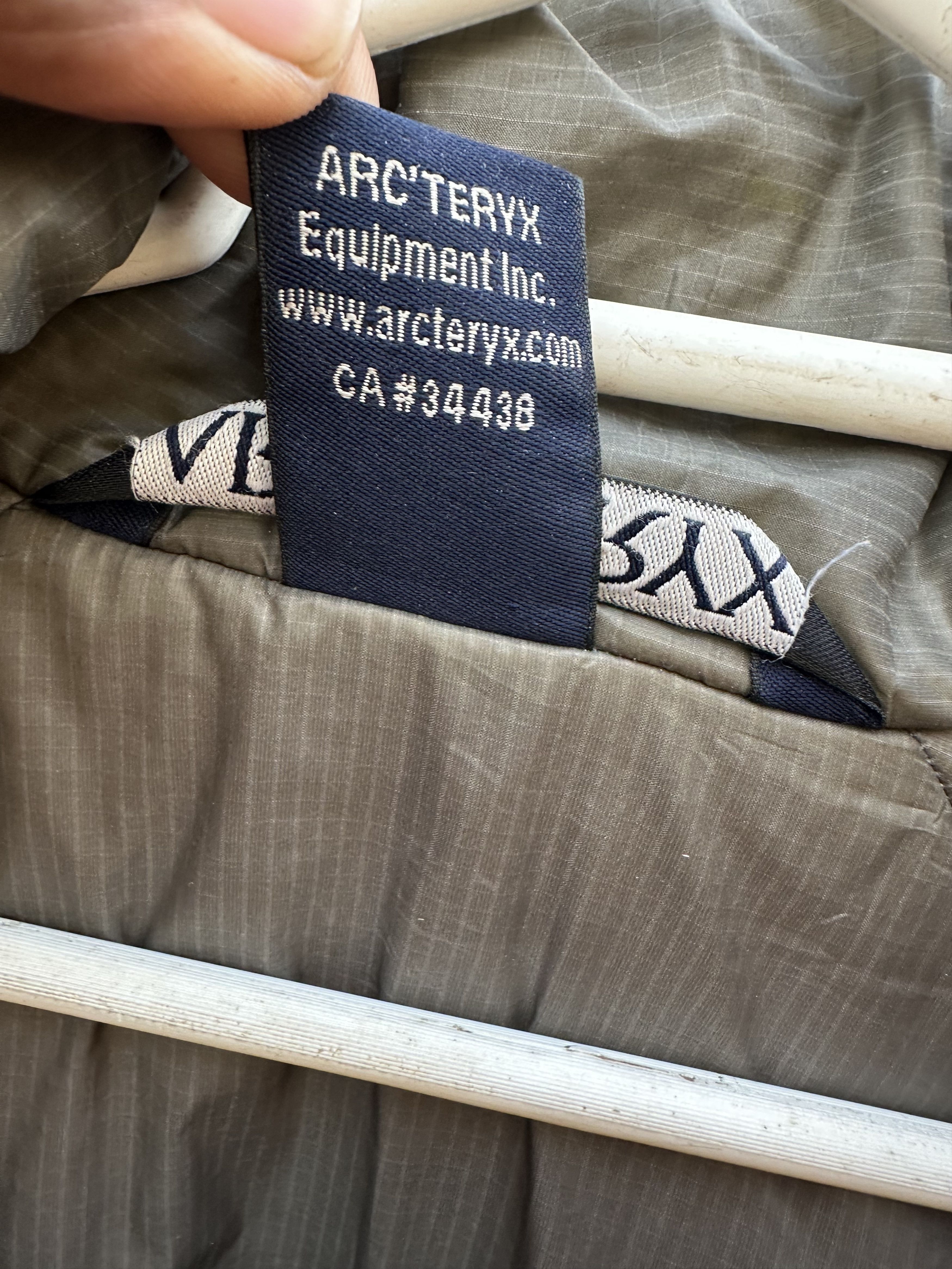 Arc'teryx Rare 2000s Arc’teryx RECCO Primaloft Windstopper Tech Size US M / EU 48-50 / 2 - 10 Thumbnail