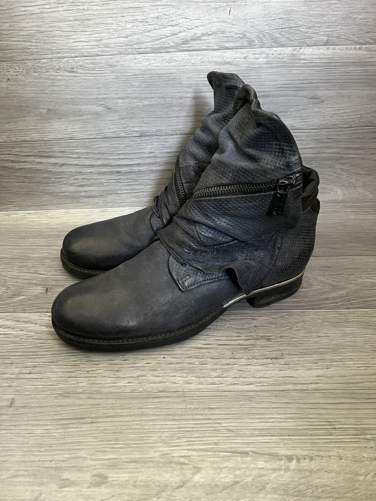 A.S.98 A.s 98 avant garde moto boots sz 40, kimrii. 14th addiction Size US 7 / EU 40 - 1 Thumbnail