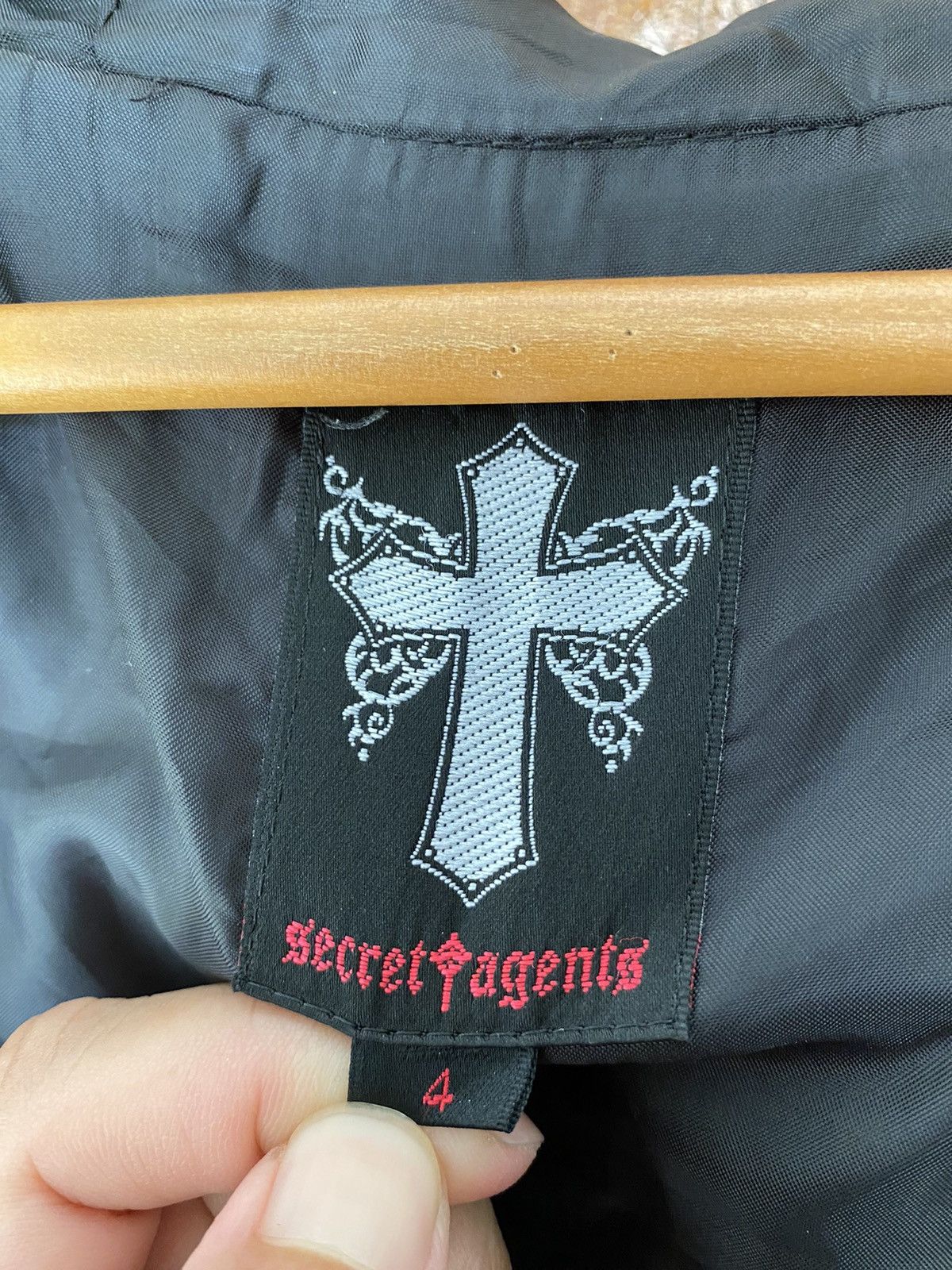 Japanese Brand 1990s Secret Agents Japan Cross Bondage fur Jacket YKK Size US L / EU 52-54 / 3 - 17 Thumbnail