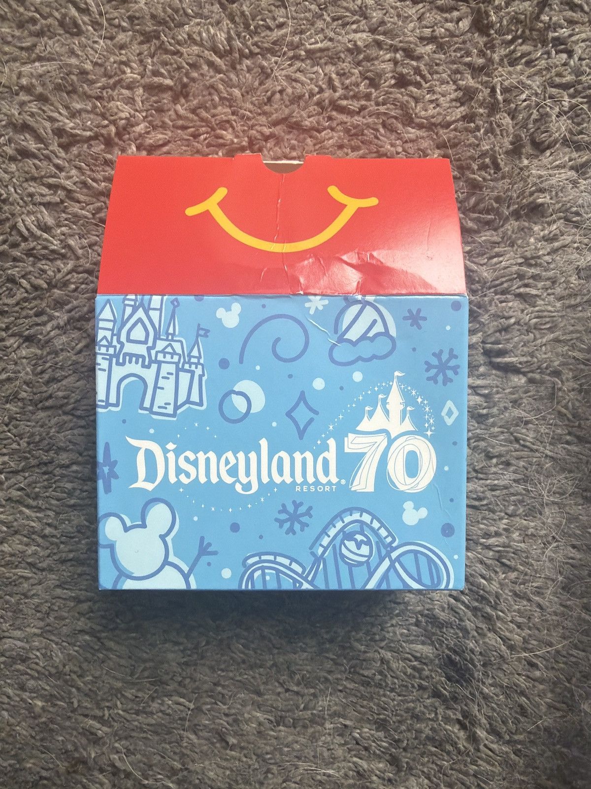 Disney 2025 McDonald’s Disneyland Resort Figures Size ONE SIZE - 6 Thumbnail