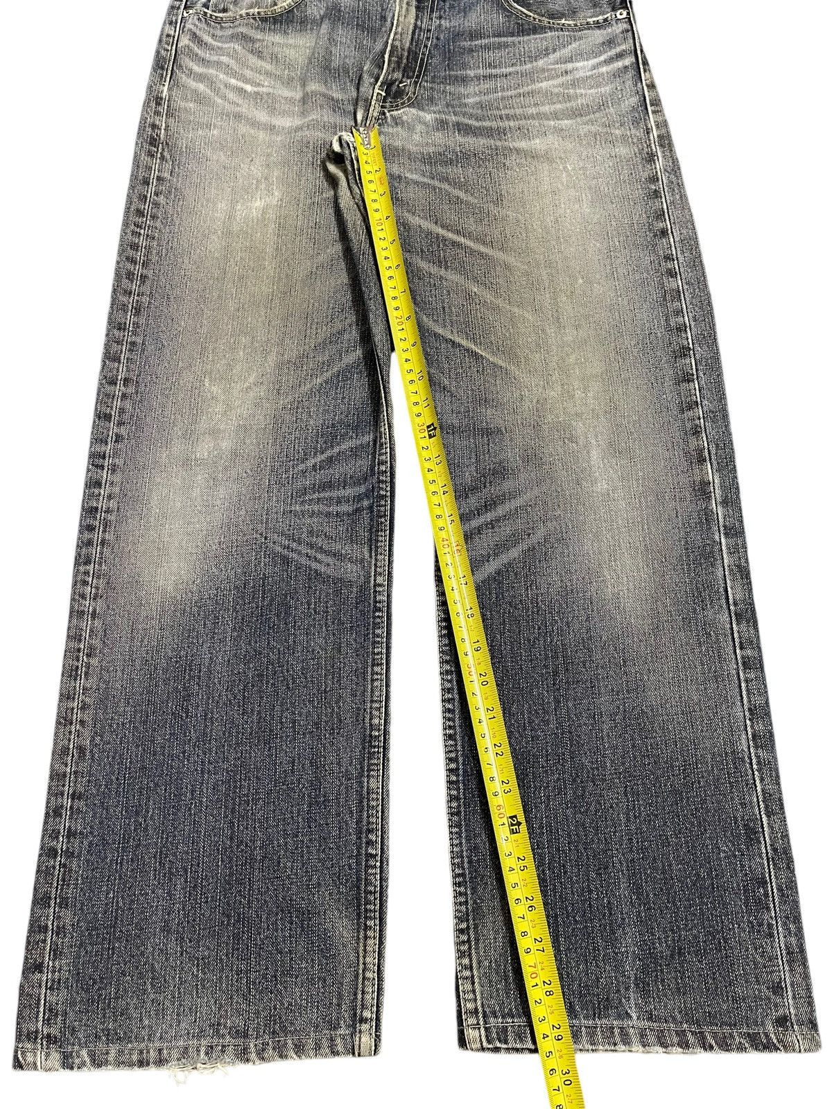 Levi's Vintage Levis 503 Faded Wash Style Baggy Jeans Size US 33 - 16 Thumbnail
