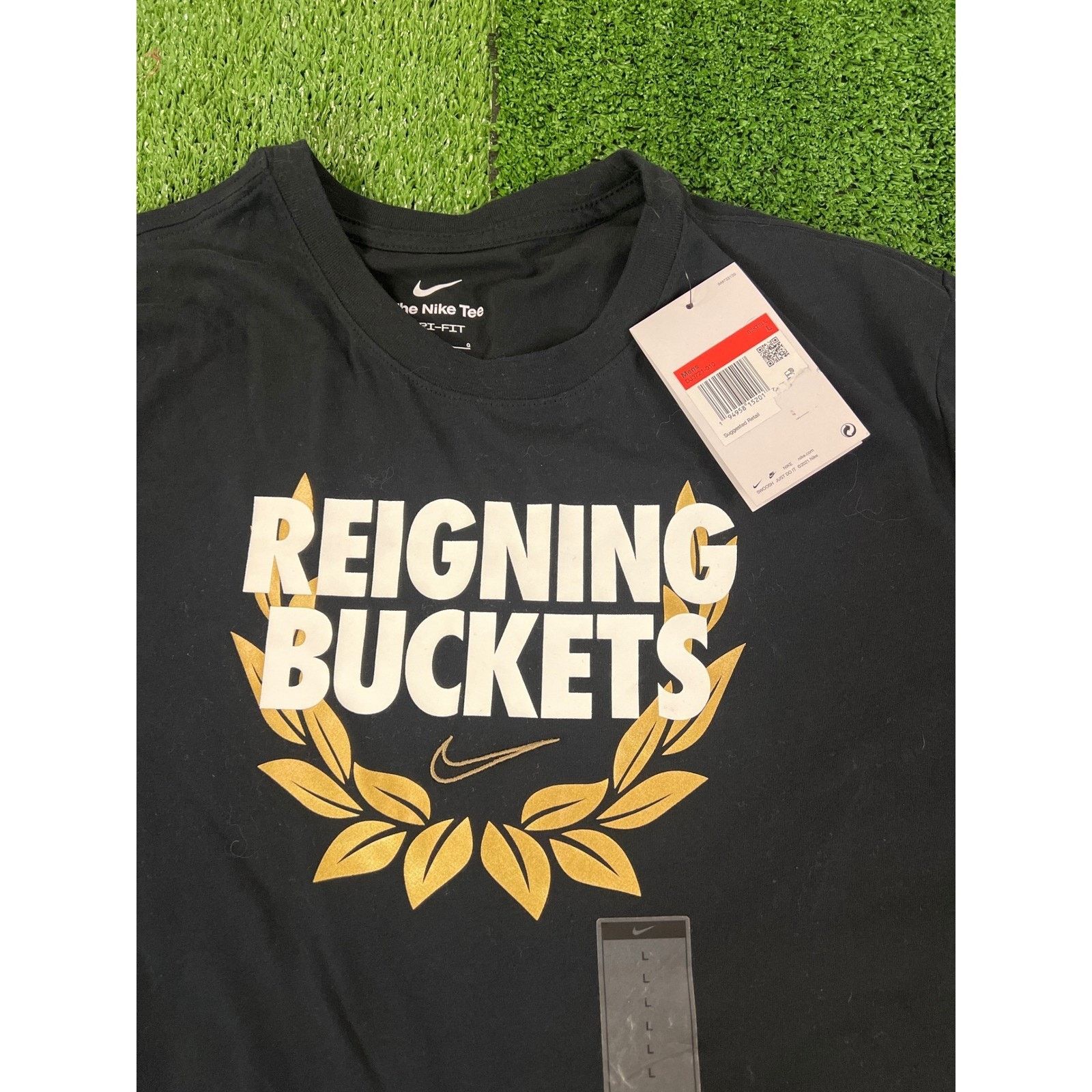 Nike Nike Mens Reigning Buckets T-Shirt Black Tee Size MD Size US M / EU 48-50 / 2 - 2 Thumbnail