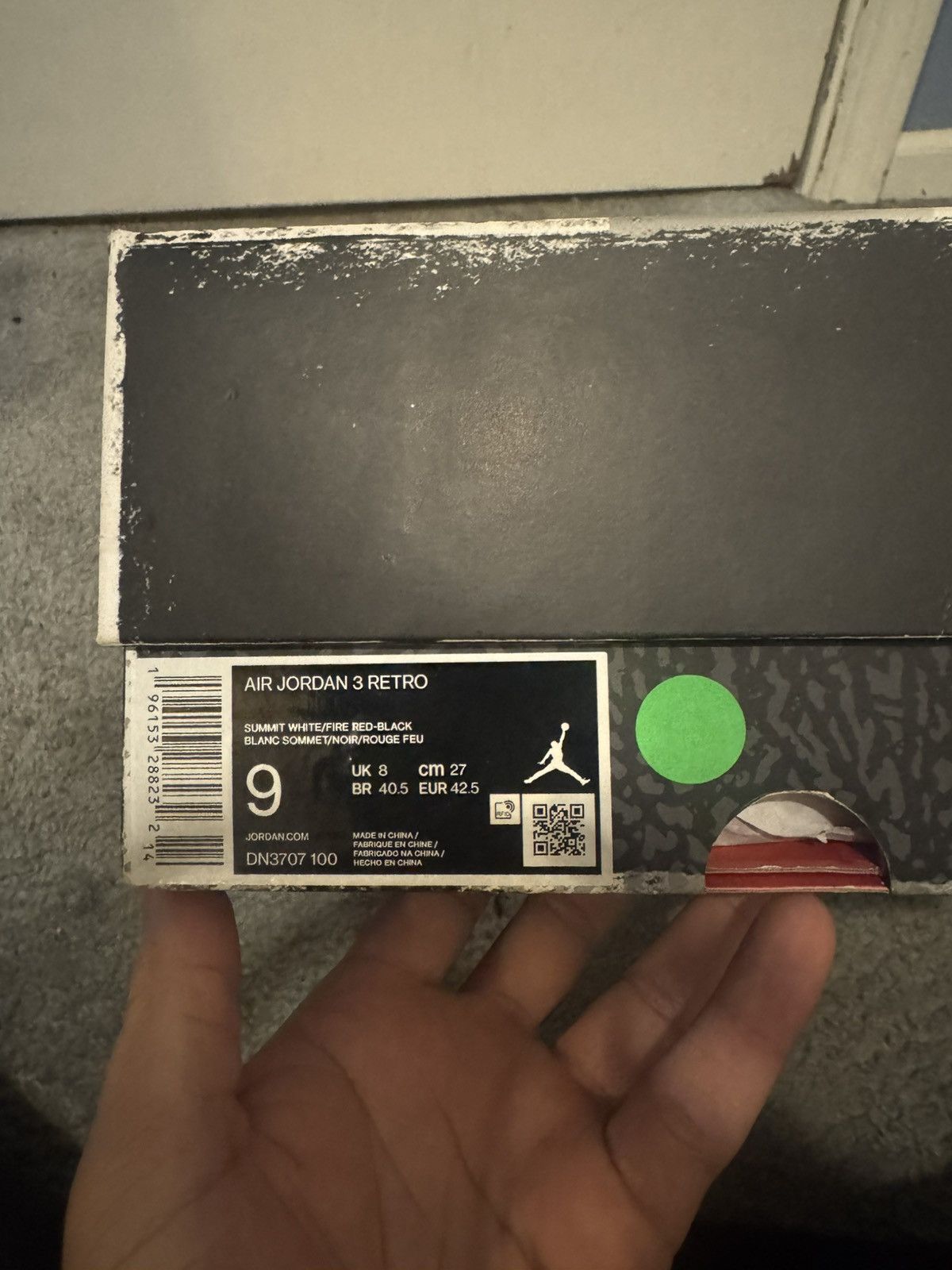 Jordan Brand Jordan Retro 3 White Cement Size US 9 / EU 42 - 9 Thumbnail