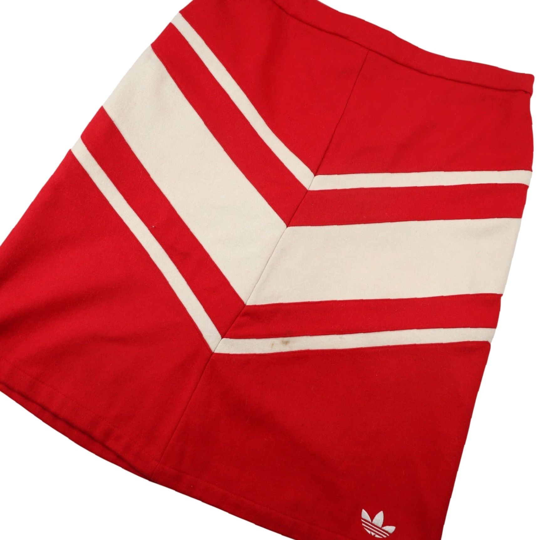 Adidas VINTAGE Adidas x Carlo Gruber Chevron Wool Skirt 32"W 23" Red Women Knee Length Size 32W Pencil Mens? Size 24" / US 00 / IT 34 - 2 Thumbnail