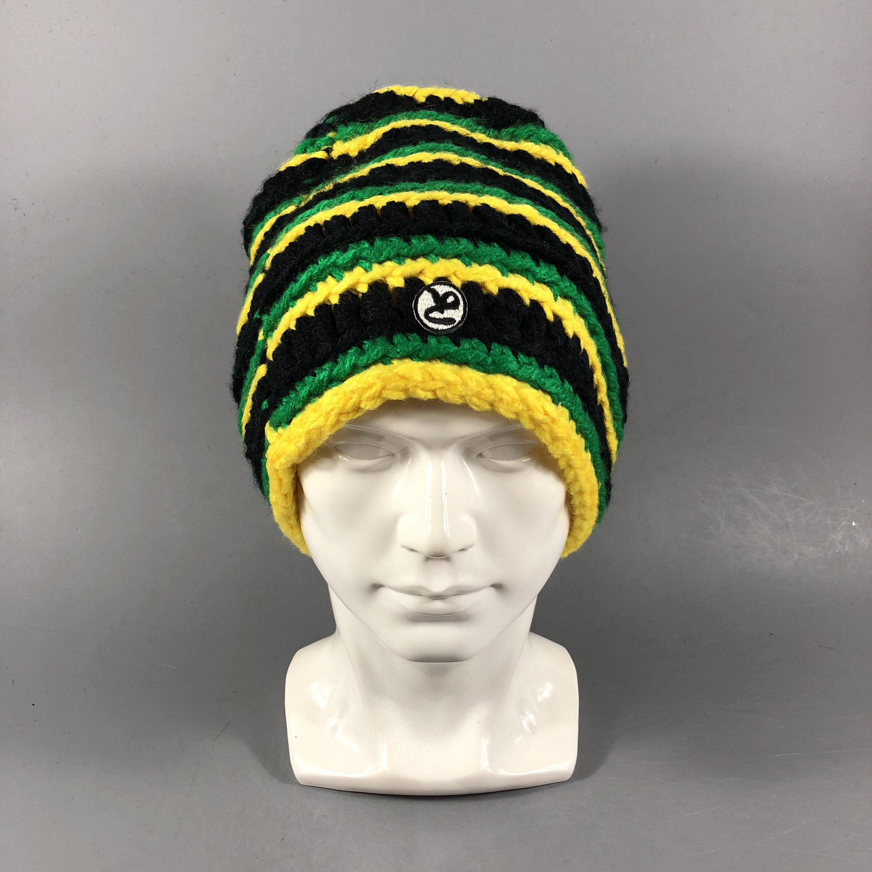 Vintage Unknown Striped Knit Beanie Snowcap Snow Hat B929 Size ONE SIZE - 1 Thumbnail