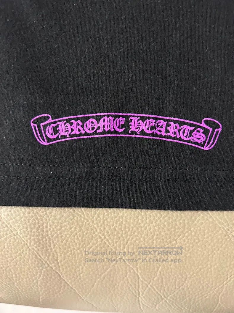 Chrome Hearts CHROME HEARTS Size M Purple neckline letter black round nec Size US M / EU 48-50 / 2 - 3 Thumbnail
