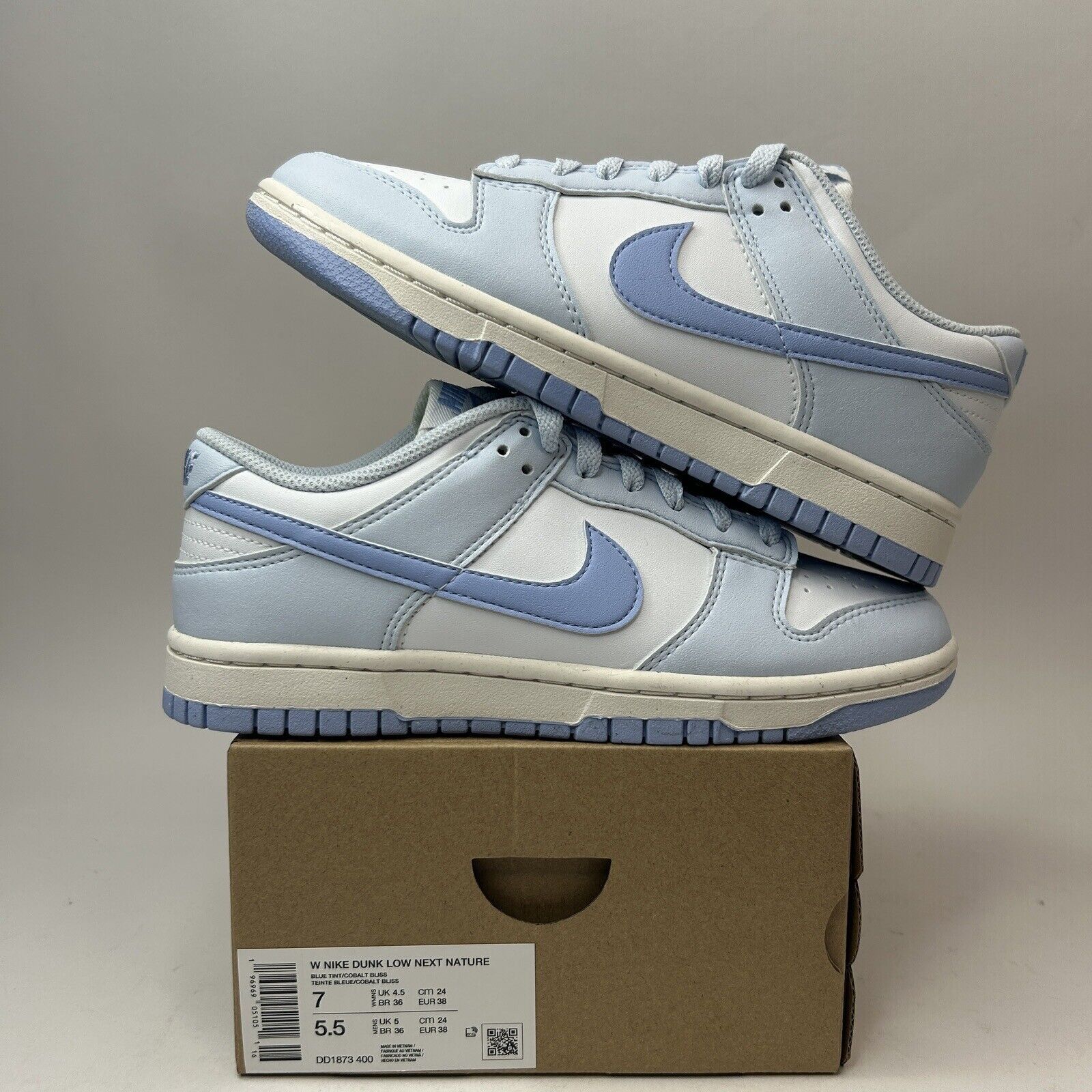 Nike Nike Dunk Low Next Nature WMNS “Blue Tint” 2023 Size US 7 / IT 37 - 1 Thumbnail