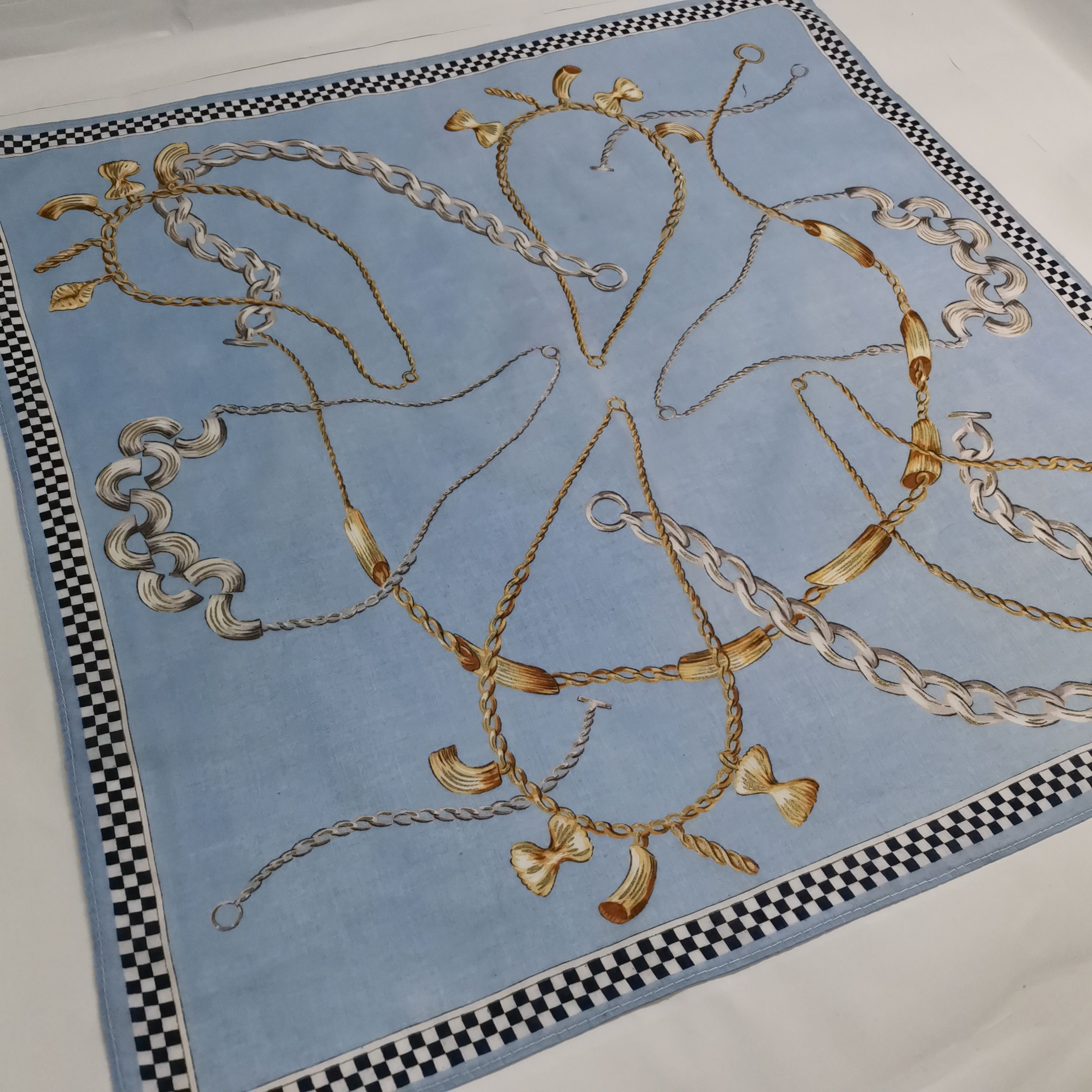 Fendi FENDI HANDKERCHIEF/ BANDANA/ SCARF Size ONE SIZE - 7 Thumbnail