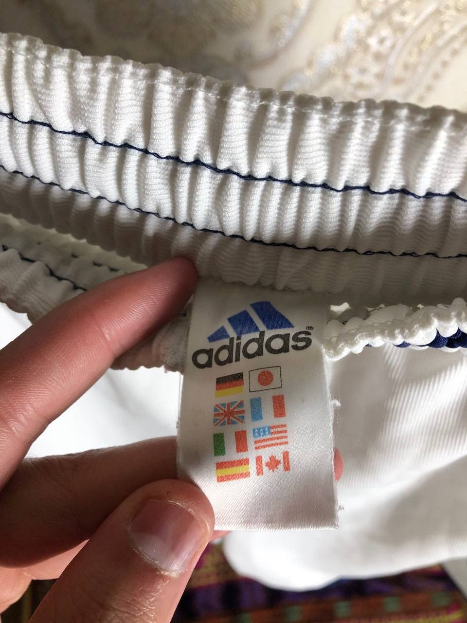 Adidas VINTAGE ADIDAS TOTTENHAM HOTSPUR ENGLAND SOCCER JERSEY 90s Size US S / EU 44-46 / 1 - 4 Thumbnail