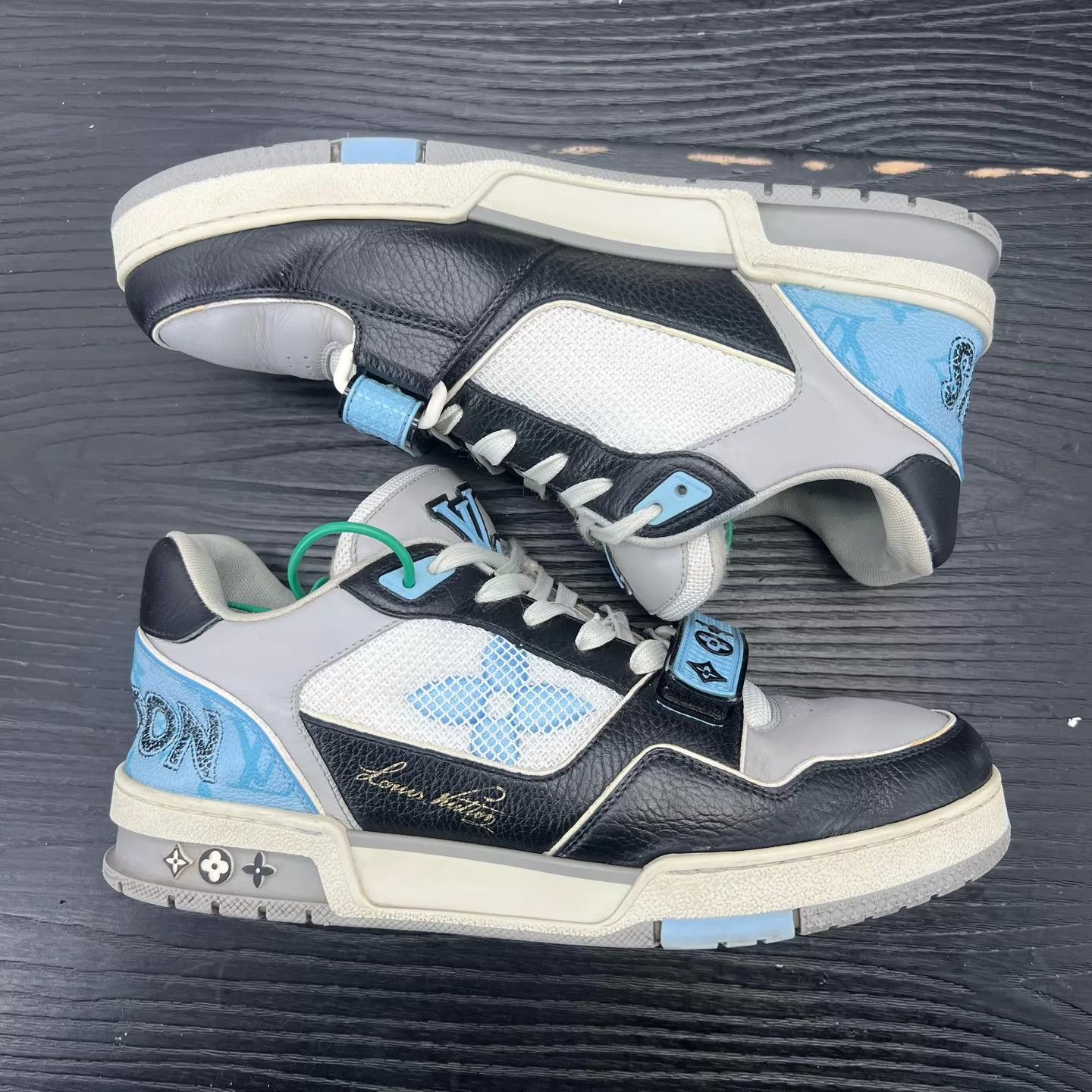 Louis Vuitton LV Trainer Azure Blue Velcro US8/42 Lining Worn Size US 8 / EU 41 - 3 Thumbnail
