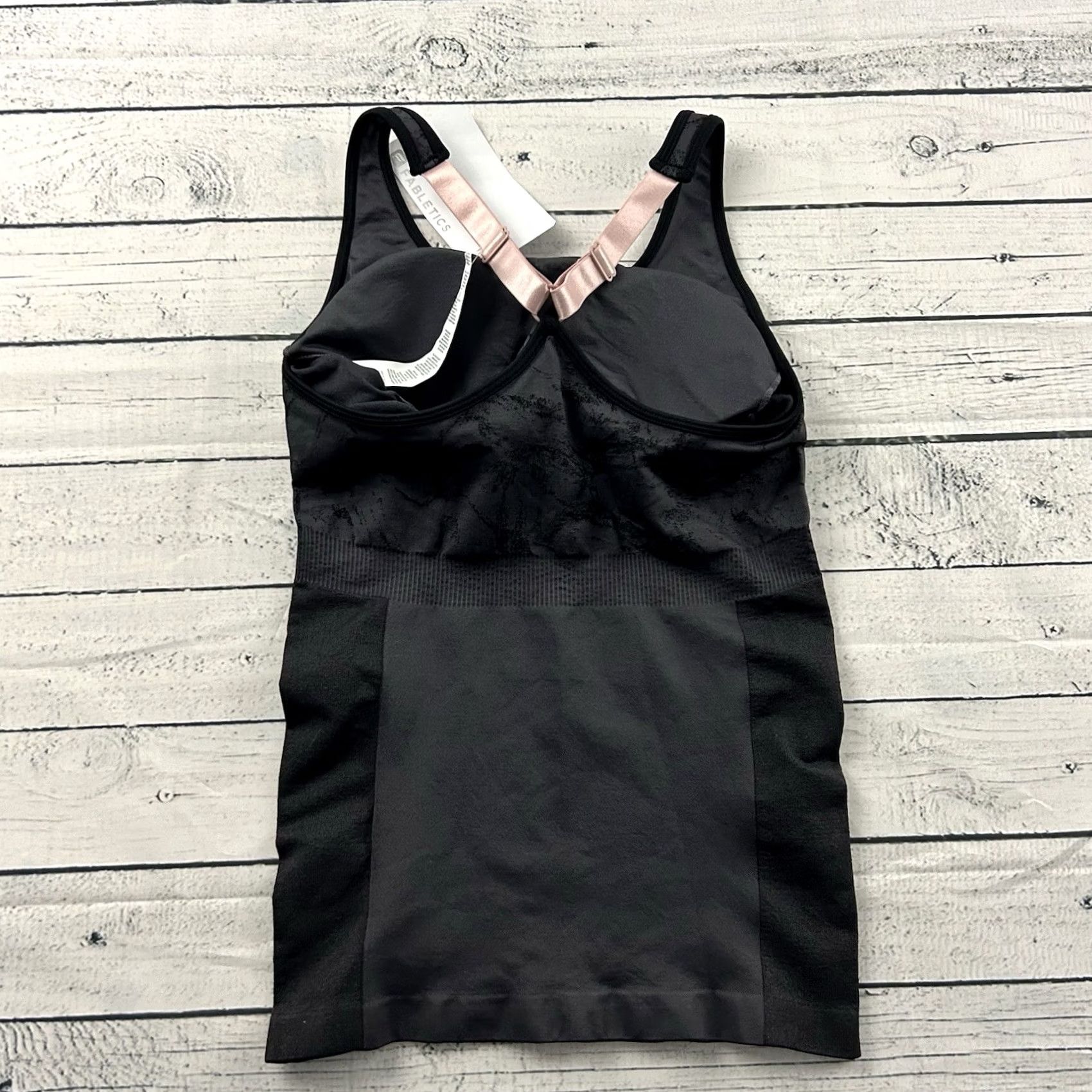 Fabletics Fabletics Eliza Seamless Floral Athletic Tank Top Women's XS Gray Tank Womens XS Gray Floral Athletic Tank Top Size XS / US 0-2 / IT 36-38 - 6 Thumbnail
