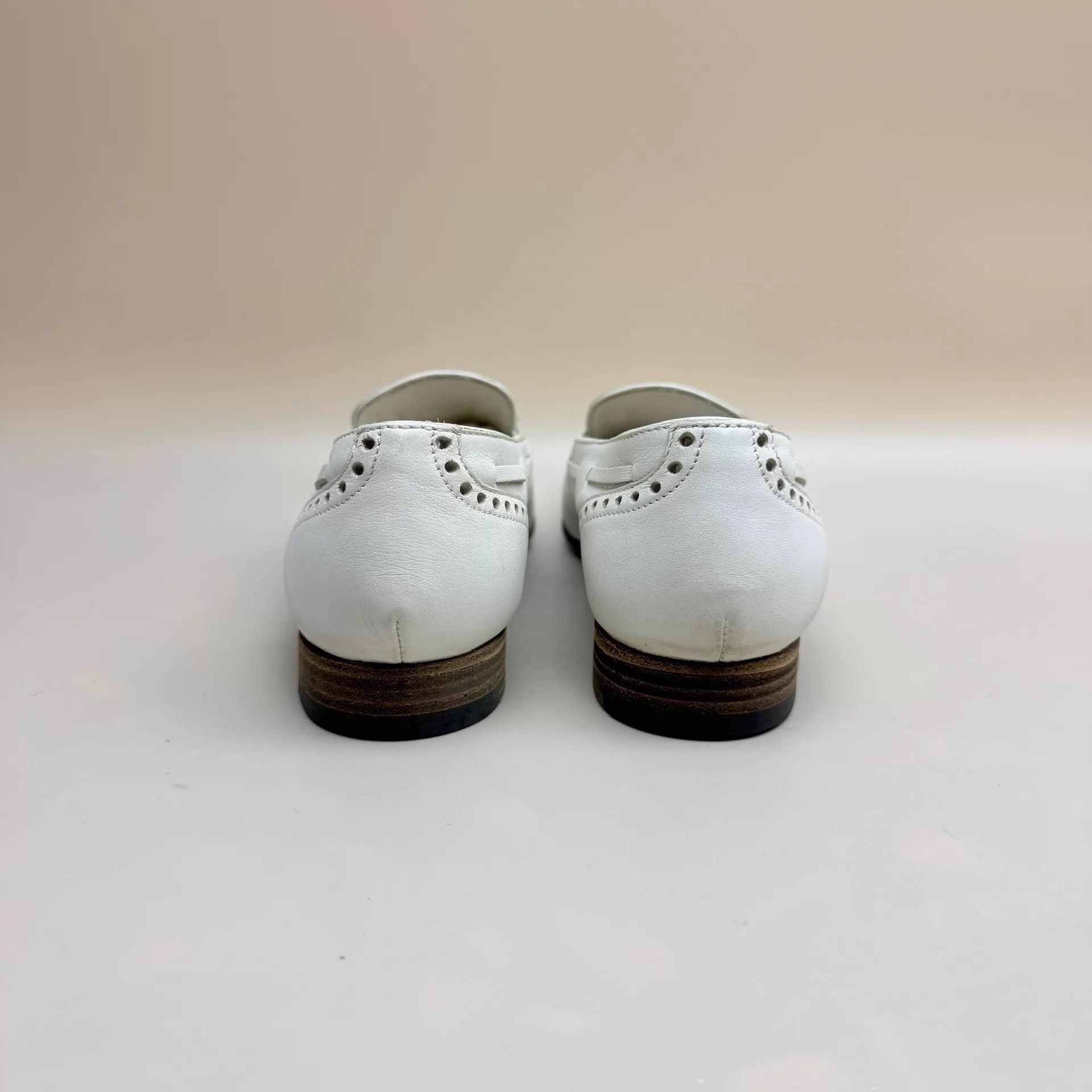 Hermes Hermes White Tassel Carved Low-Heel Shoes 36 95 New Size US 5.5 / IT 35.5 - 3 Thumbnail