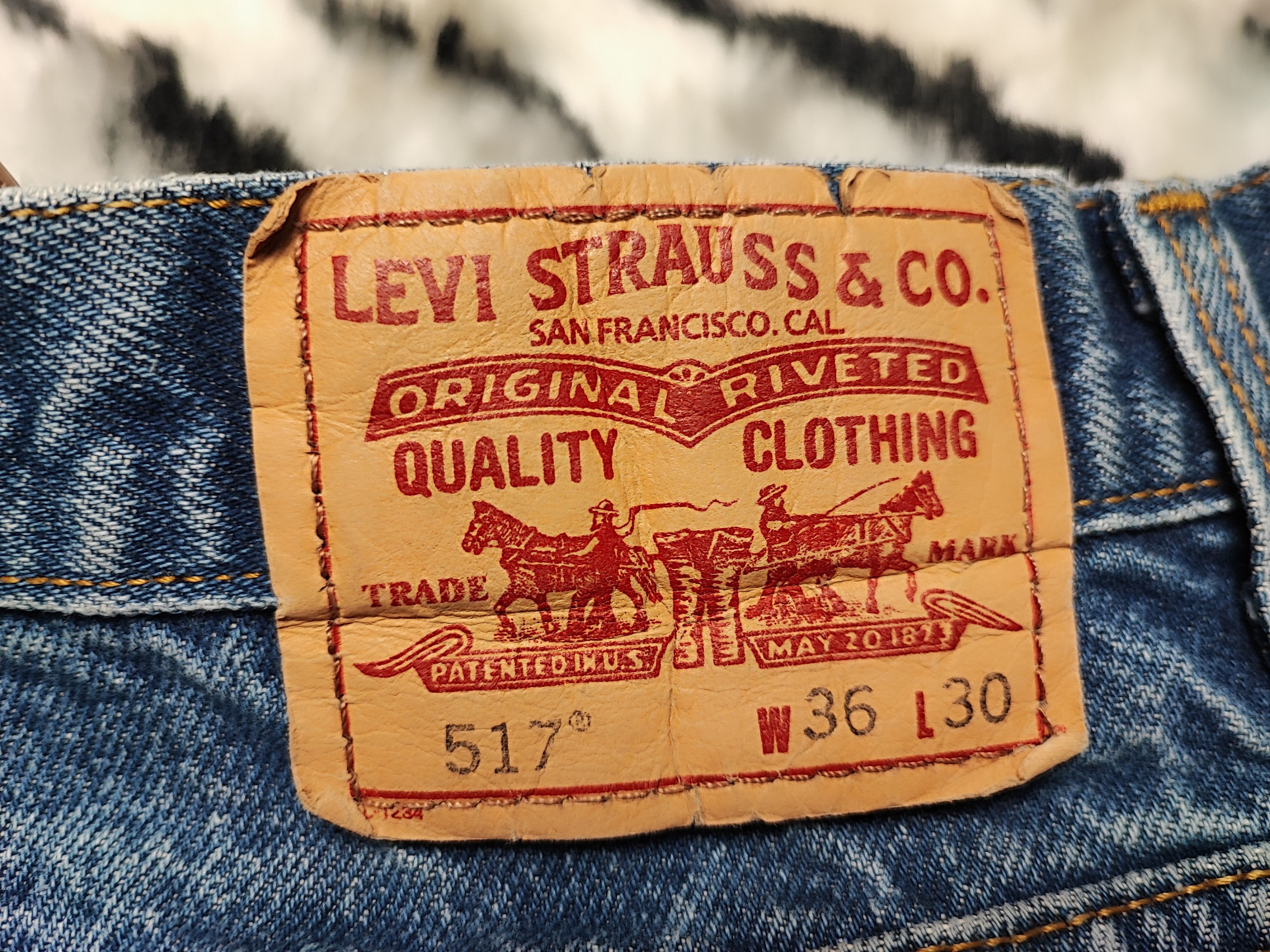 Levi's Vintage Y2K Levis 517 Low Bootcut Flared Jeans Size US 35 - 12 Thumbnail