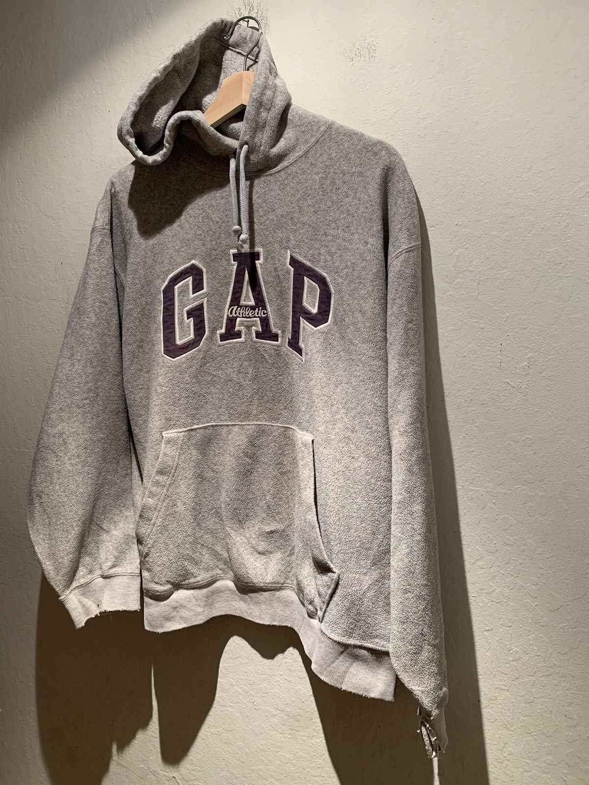 *RARE* Vintage GAP Athletic Distressed Fleece Hoodie