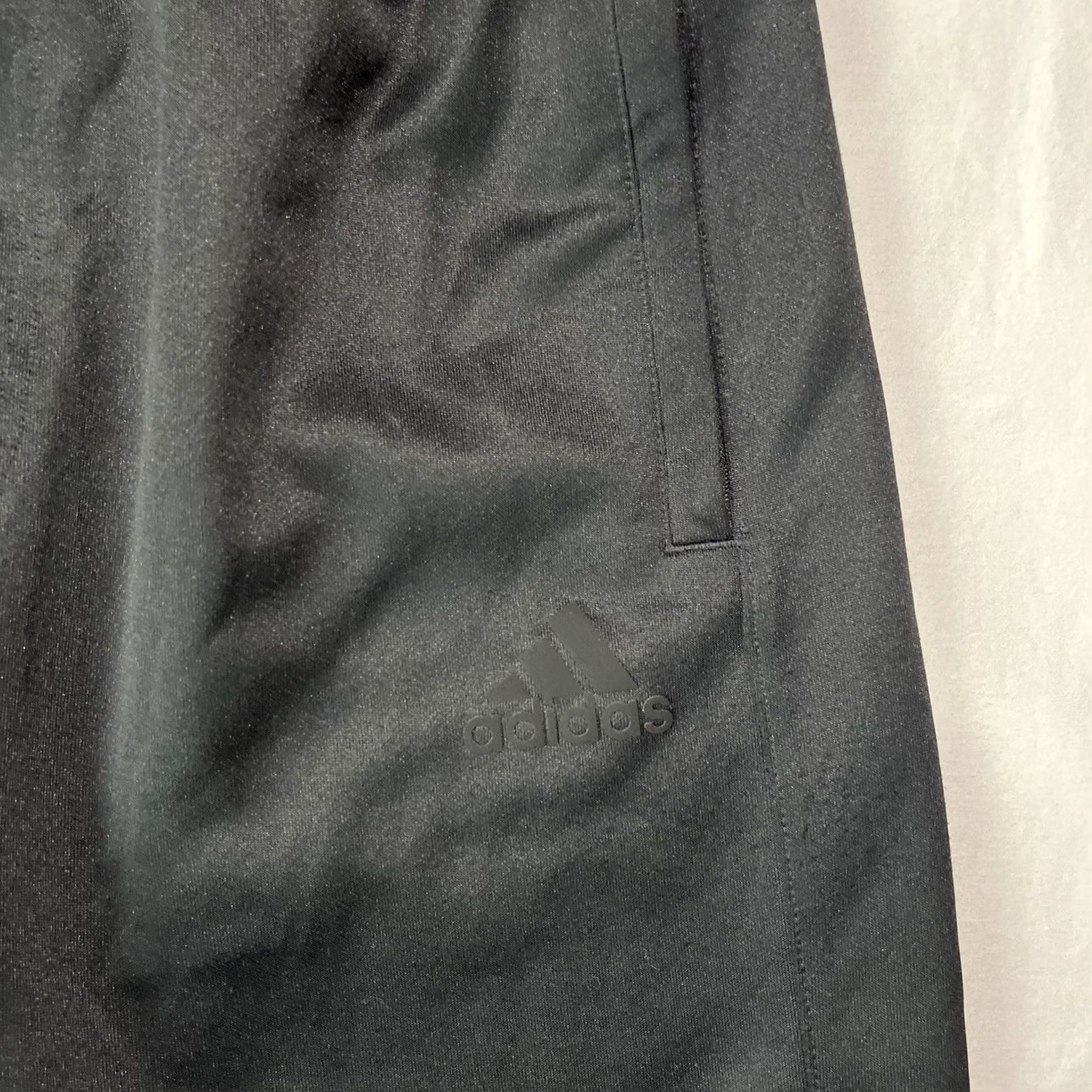 Adidas Adidas Men’s Size Large Aeroready Shorts Sprint Techfit Running Black Worn Size US 33 - 4 Thumbnail