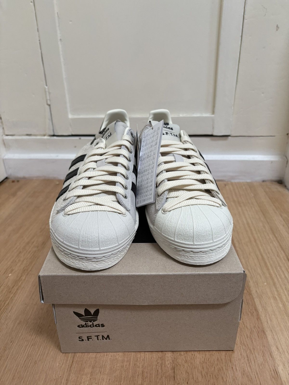 Adidas × Song For The Mute Adidas x SFTM Superstar 82 Sneaker Size US 8.5 / EU 41-42 - 3 Thumbnail