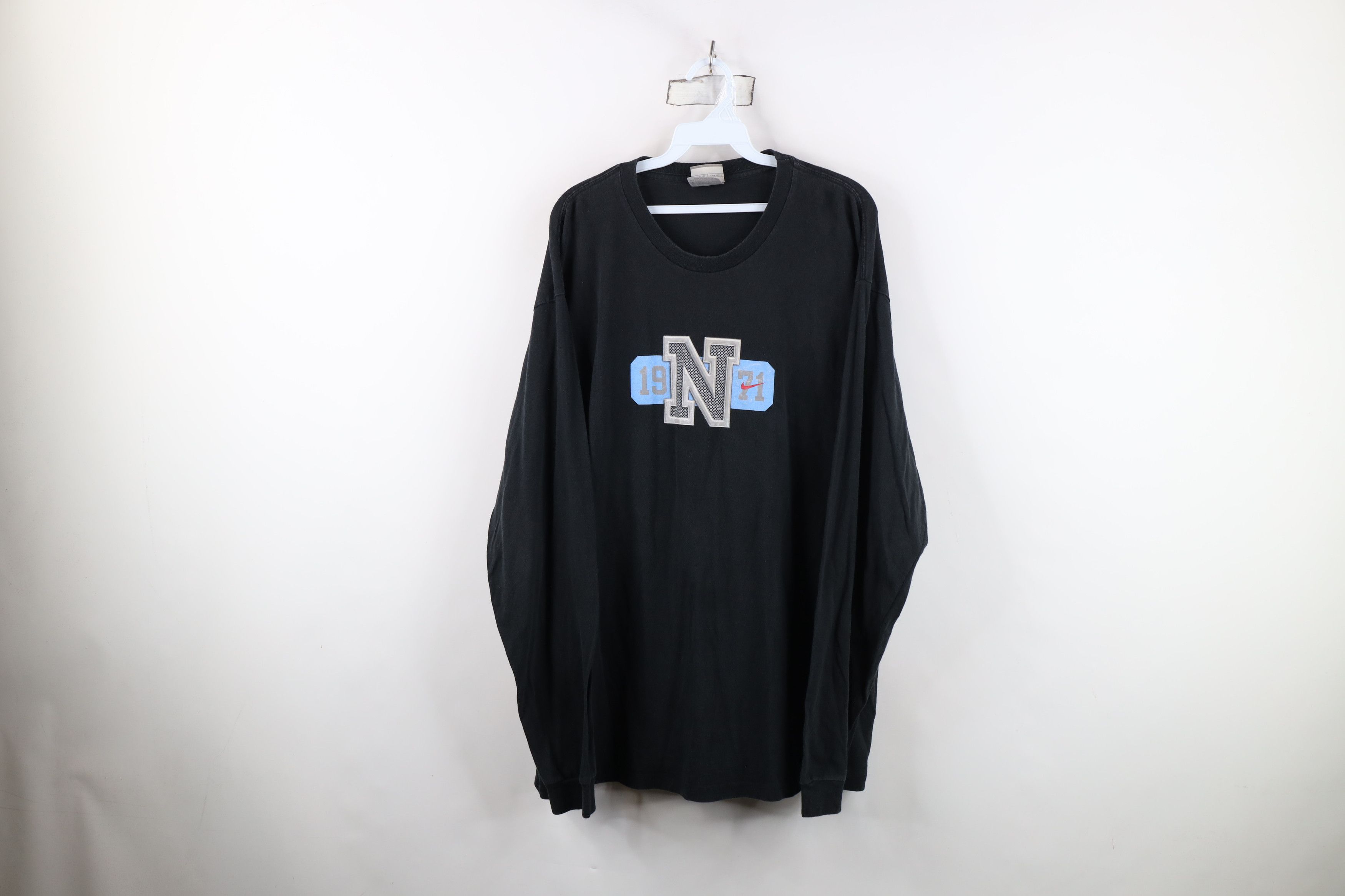 Nike Vintage Nike Scott Center Swoosh Long Sleeve T-Shirt Black Size US XL / EU 56 / 4 - 1 Thumbnail