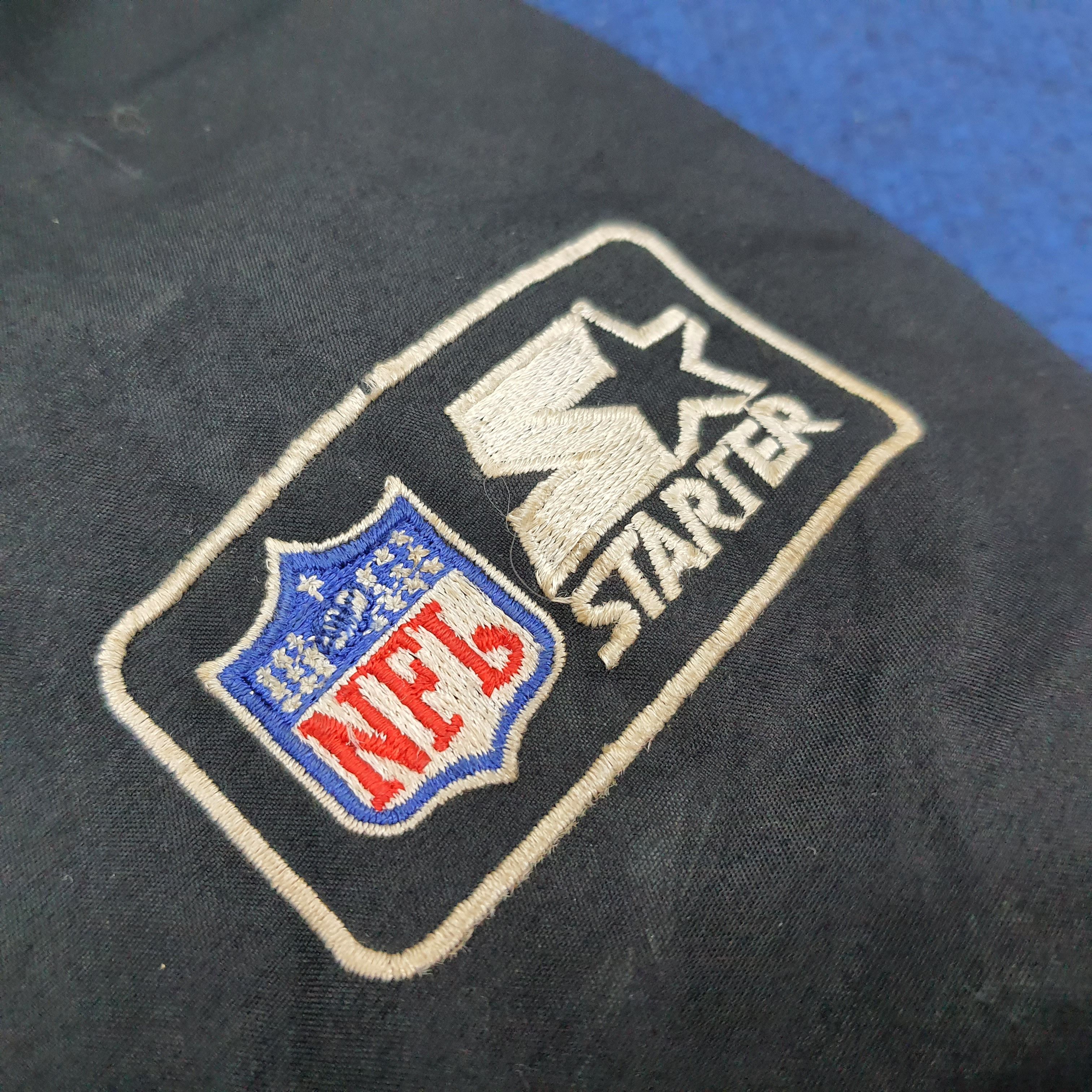 NFL × Starter × Vintage Vintage Starter NFL Raiders Sports Team Jacket C230N24 Size US XXL / EU 58 / 5 - 13 Thumbnail