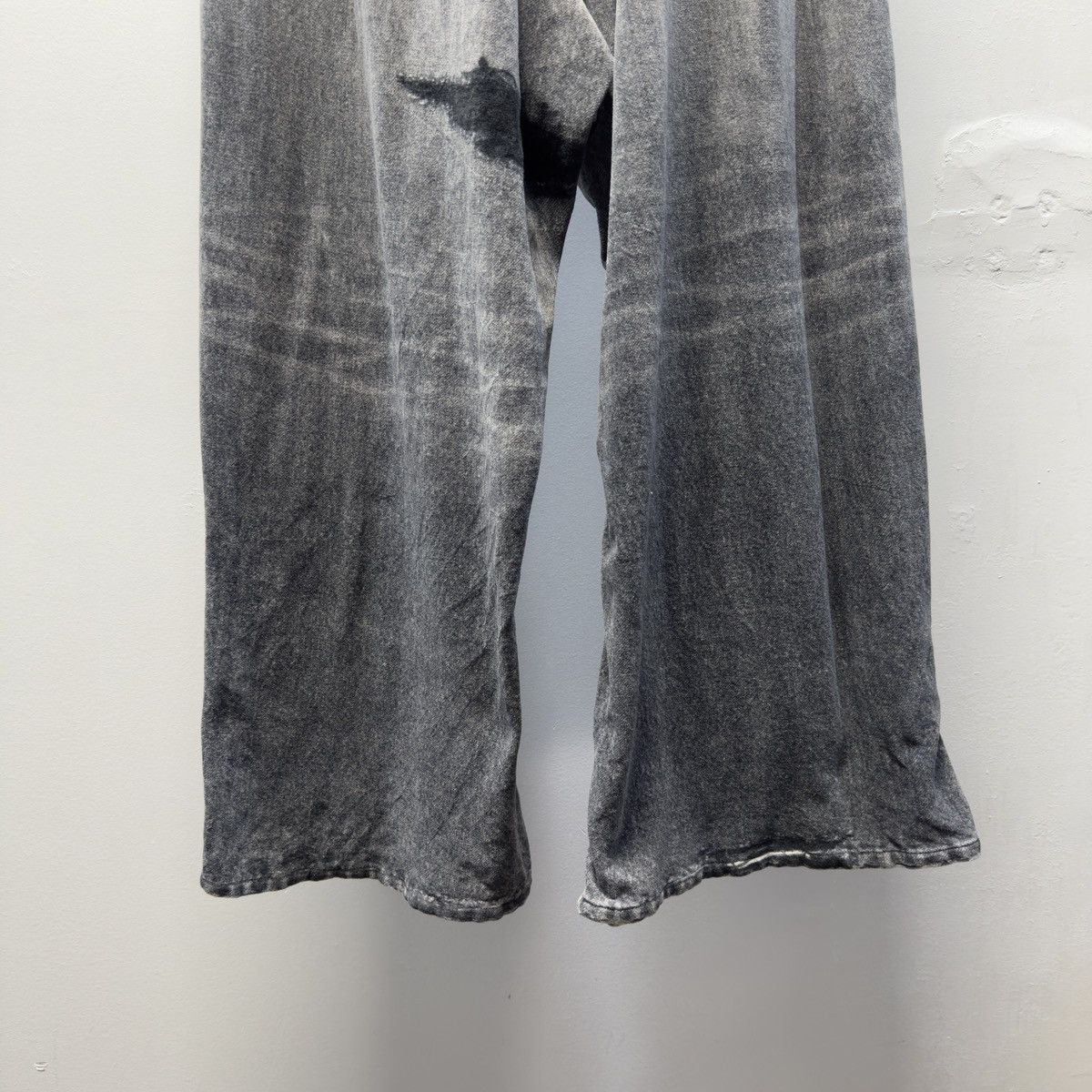 Balenciaga Balenciaga Winter 2021 Tromp L'oeil Sweatpants Black Demna Size US 33 - 10 Thumbnail