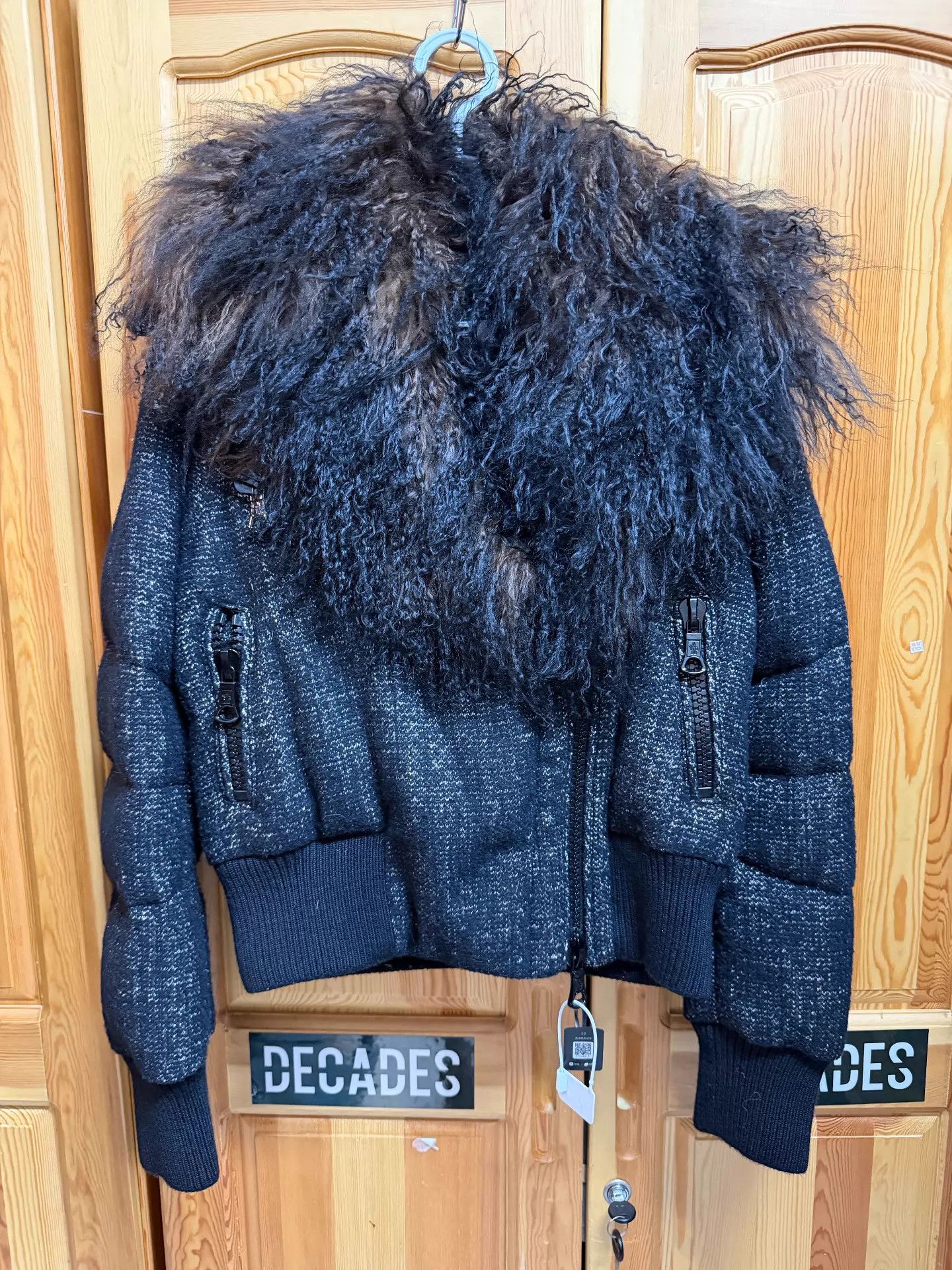 Moncler Moncler Down Jacket Size 1 Rare Size S / US 4 / IT 40 - 1 Thumbnail
