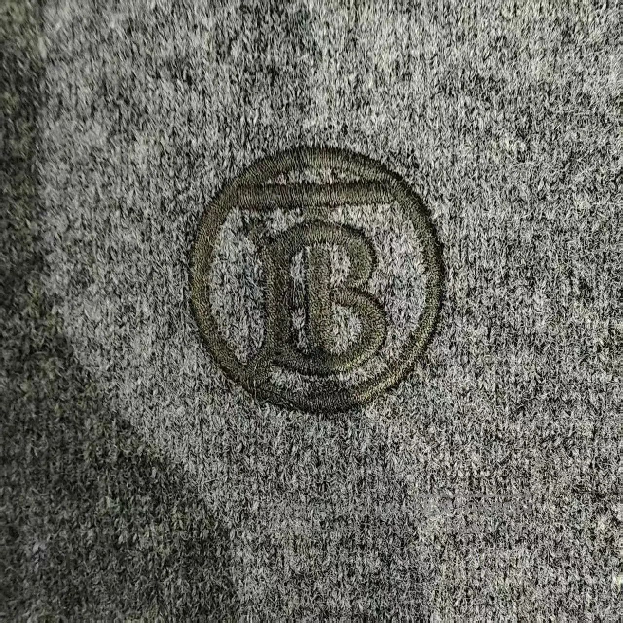 Burberry burberry cashmere zip-up hoodie jacket. Size US M / EU 48-50 / 2 - 5 Thumbnail