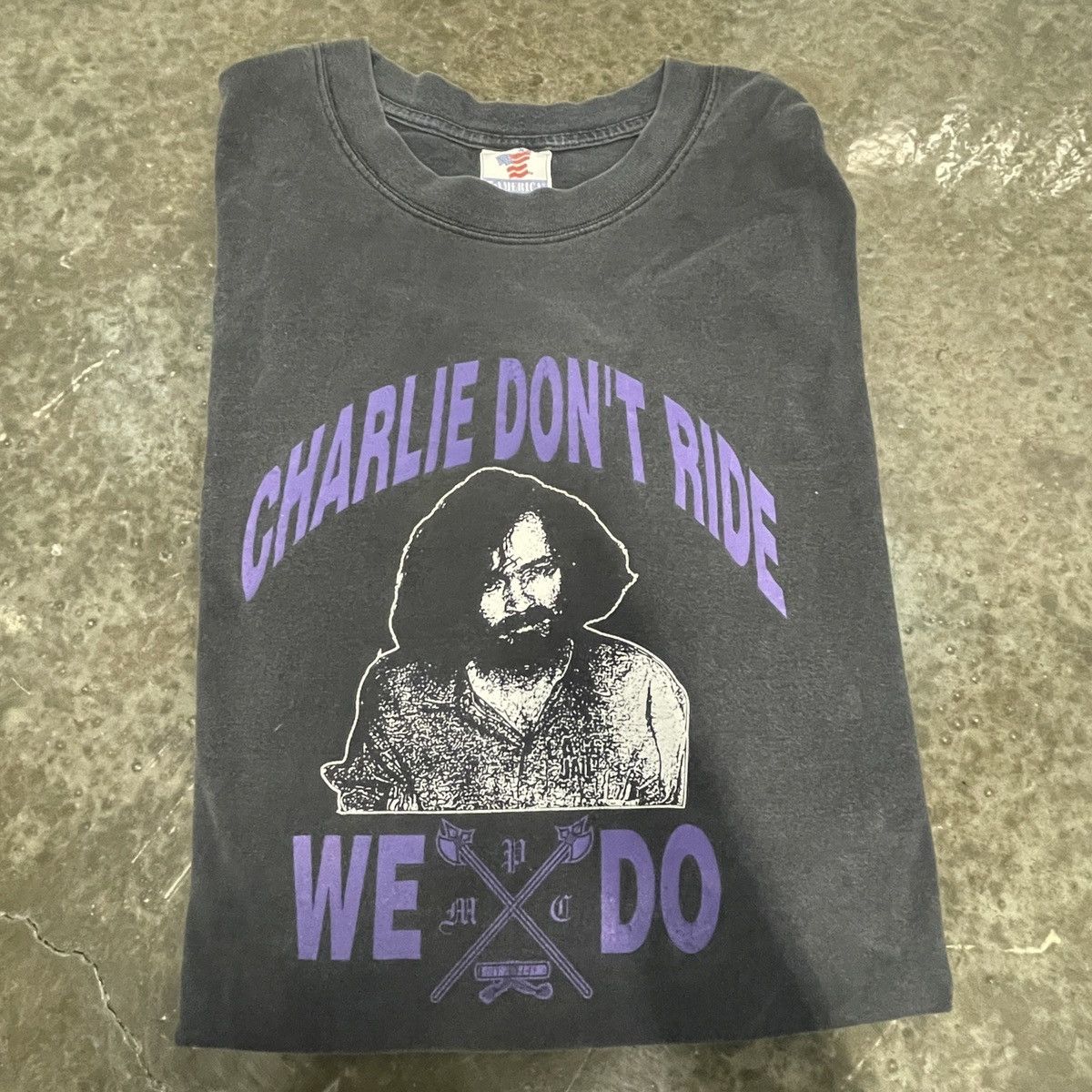 Vintage Vintage Charles Manson Charlie Don’t Ride Tee Size US XXL / EU 58 / 5 - 1 Thumbnail