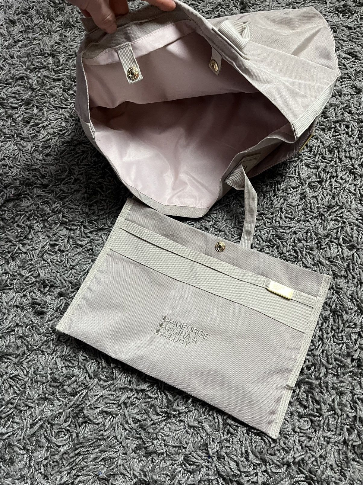 George Gina & Lucy George Gina & Lucy "TWOTO7" Nylon Tote Bag Beige Y2K Vintage Size ONE SIZE - 10 Thumbnail