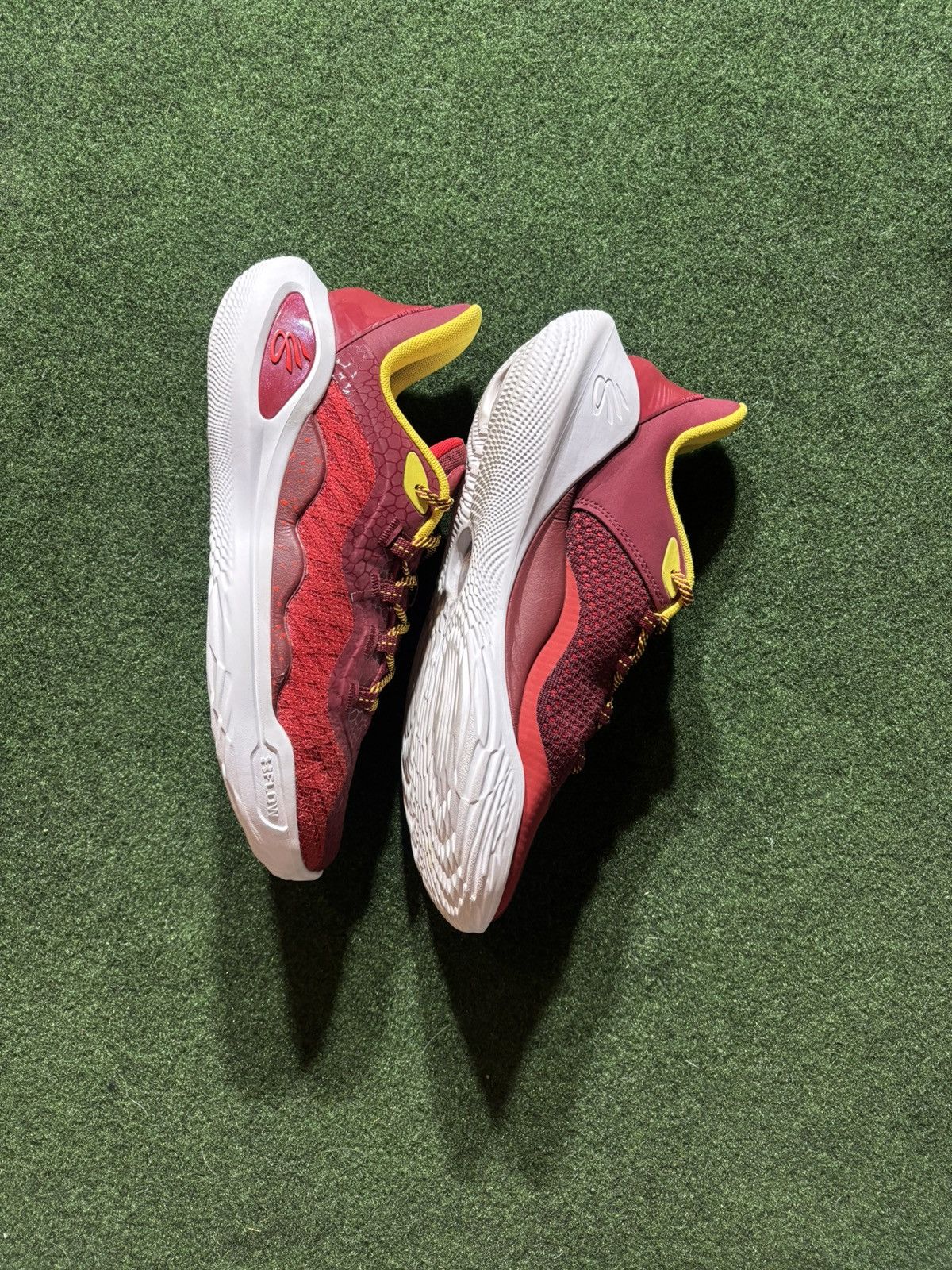Under Armour UNER ARMOUR CURRY x BRUCE LEE flow 11 Size US 10 / EU 43 - 4 Thumbnail