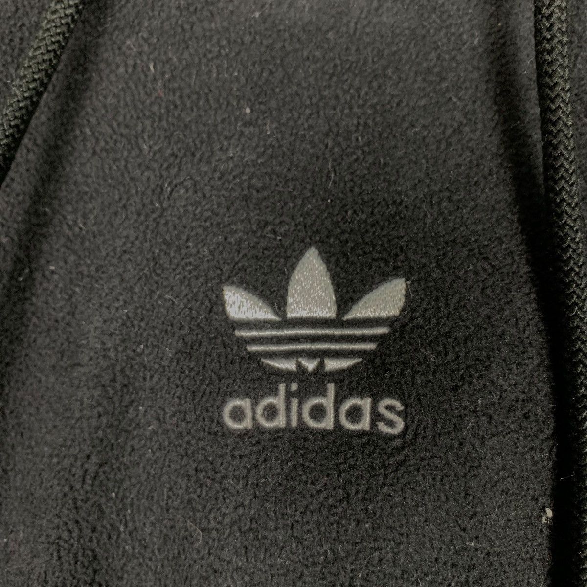 Adidas ADIDAS Embroidery Center Logo Fleece Hoodies #0312-C14 Size US M / EU 48-50 / 2 - 11 Thumbnail