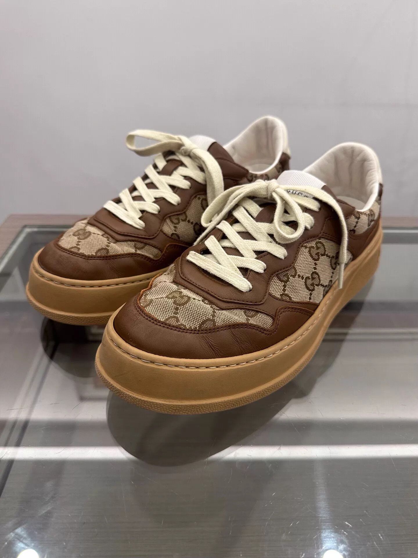 Gucci Gucci Chunky B GG logo men's brown 41 sneakers 99 new Size US 8 / EU 41 - 1 Thumbnail
