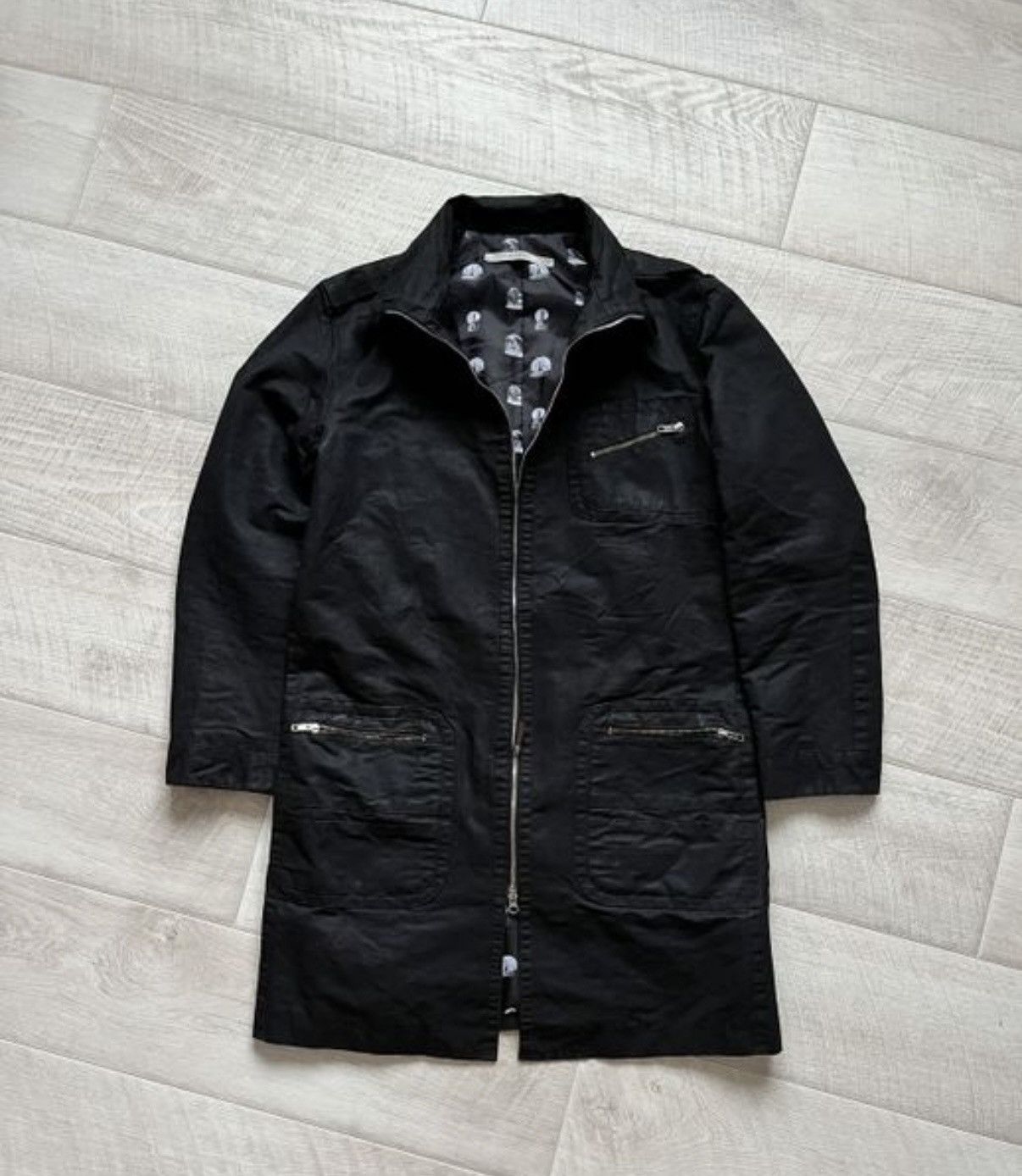 Givenchy Givenchy Waxed Coat Cloak Vintage Size US L / EU 52-54 / 3 - 2 Thumbnail