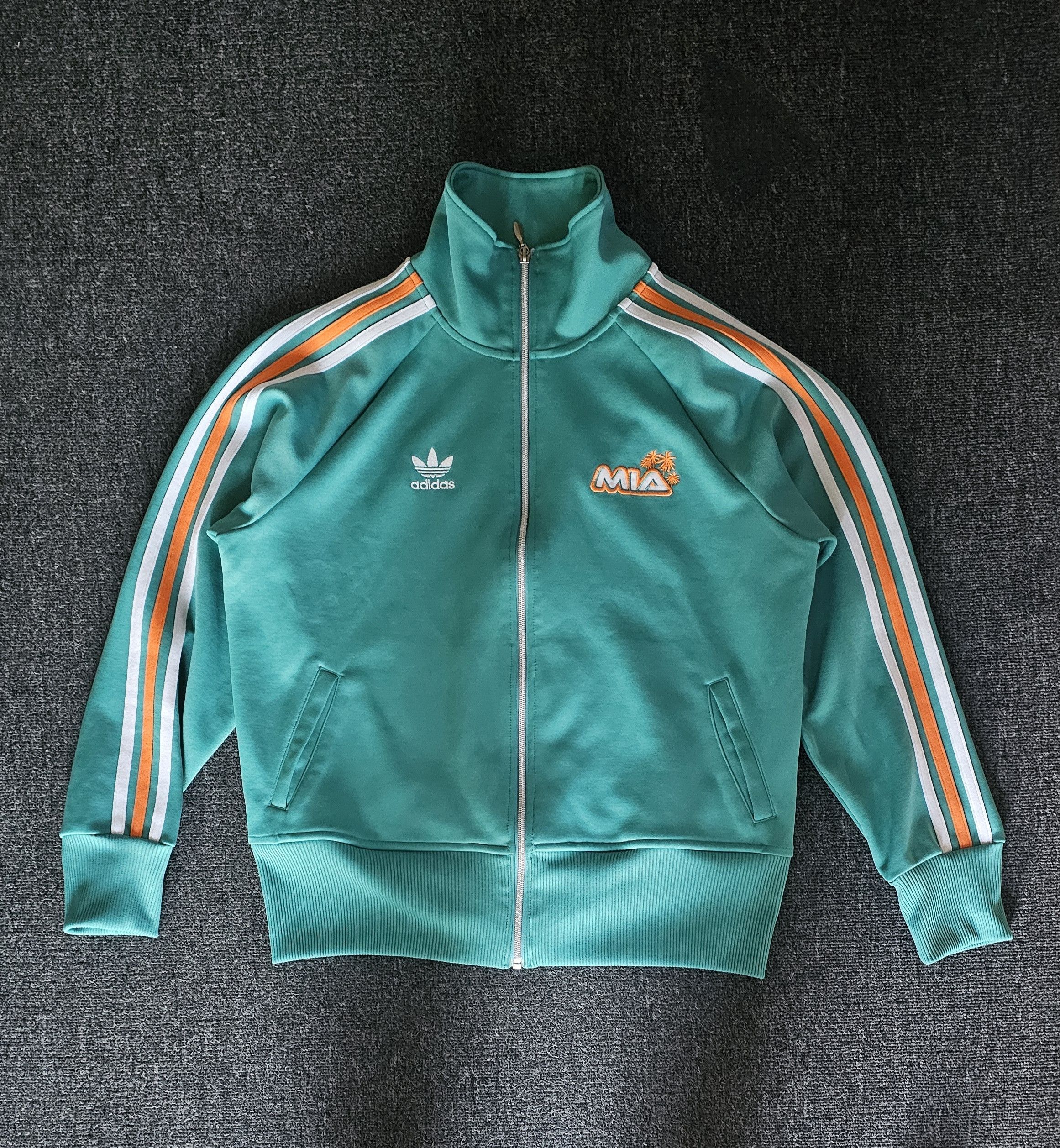 Adidas Adidas men's miami bombers jackets size XL like L Size US XL / EU 56 / 4 - 1 Thumbnail